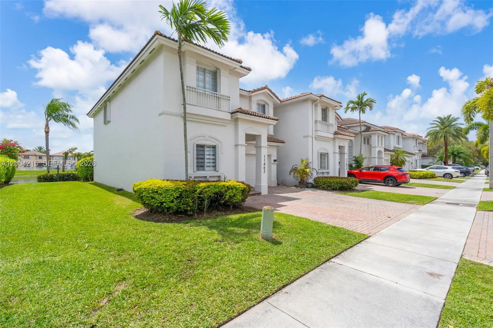 11462 Nw 69th Ter, Doral, Florida 33178, Doral, Florida 33178, 4 Bedrooms Bedrooms, ,3 BathroomsBathrooms,Residential,For Sale,11462 Nw 69th Ter, Doral, Florida 33178,A12004215