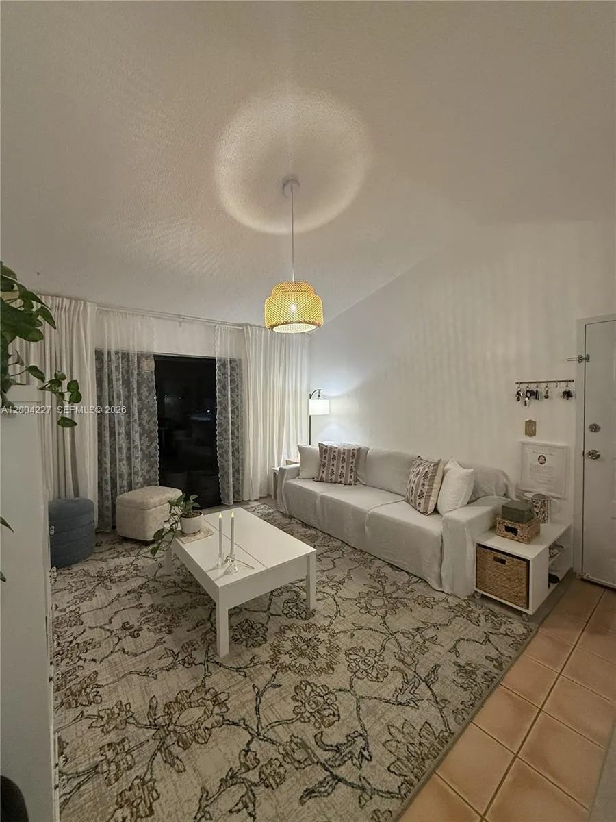 15650 Sw 80th St F-208, Miami, Florida 33193, Miami, Florida 33193, 1 Bedroom Bedrooms, ,1 BathroomBathrooms,Residential,For Sale,15650 Sw 80th St F-208, Miami, Florida 33193,A12004227