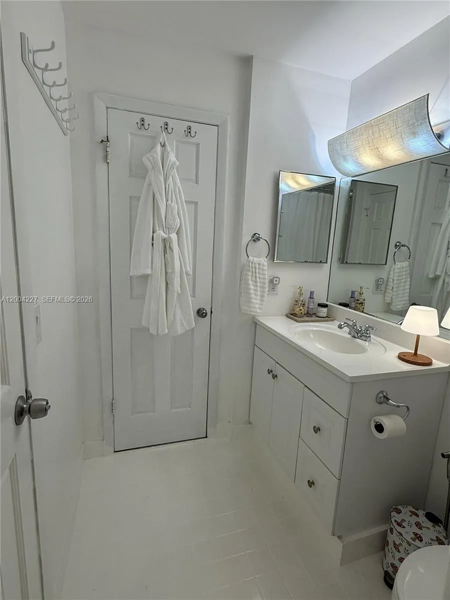 15650 Sw 80th St F-208, Miami, Florida 33193, Miami, Florida 33193, 1 Bedroom Bedrooms, ,1 BathroomBathrooms,Residential,For Sale,15650 Sw 80th St F-208, Miami, Florida 33193,A12004227