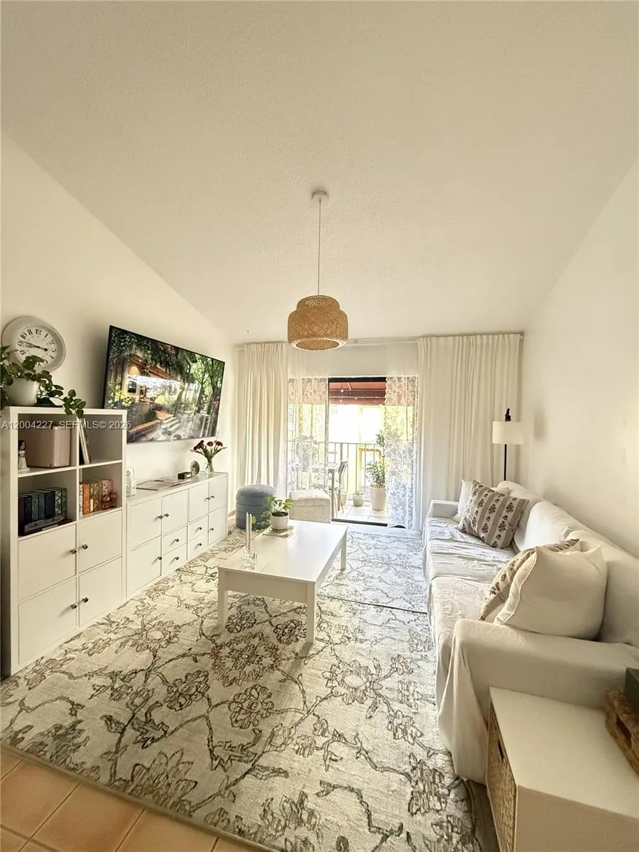 15650 Sw 80th St F-208, Miami, Florida 33193, Miami, Florida 33193, 1 Bedroom Bedrooms, ,1 BathroomBathrooms,Residential,For Sale,15650 Sw 80th St F-208, Miami, Florida 33193,A12004227