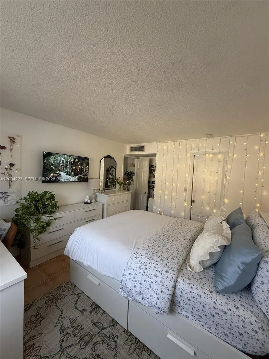 15650 Sw 80th St F-208, Miami, Florida 33193, Miami, Florida 33193, 1 Bedroom Bedrooms, ,1 BathroomBathrooms,Residential,For Sale,15650 Sw 80th St F-208, Miami, Florida 33193,A12004227