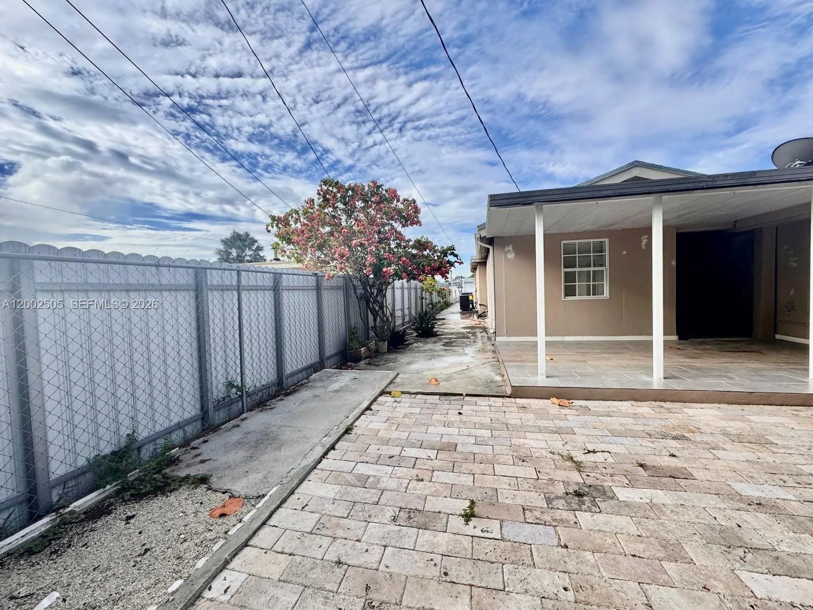 541 E 38th St, Hialeah, Florida 33013, Hialeah, Florida 33013, ,Residential Income,For Sale,541 E 38th St, Hialeah, Florida 33013,A12002505