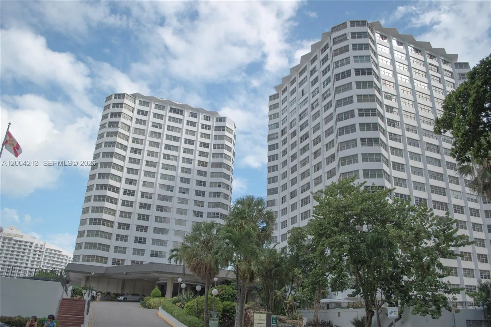 801 Brickell Bay Dr 363, Miami, Florida 33131, Miami, Florida 33131, ,1 BathroomBathrooms,Residential Lease,For Rent,801 Brickell Bay Dr 363, Miami, Florida 33131,A12004213