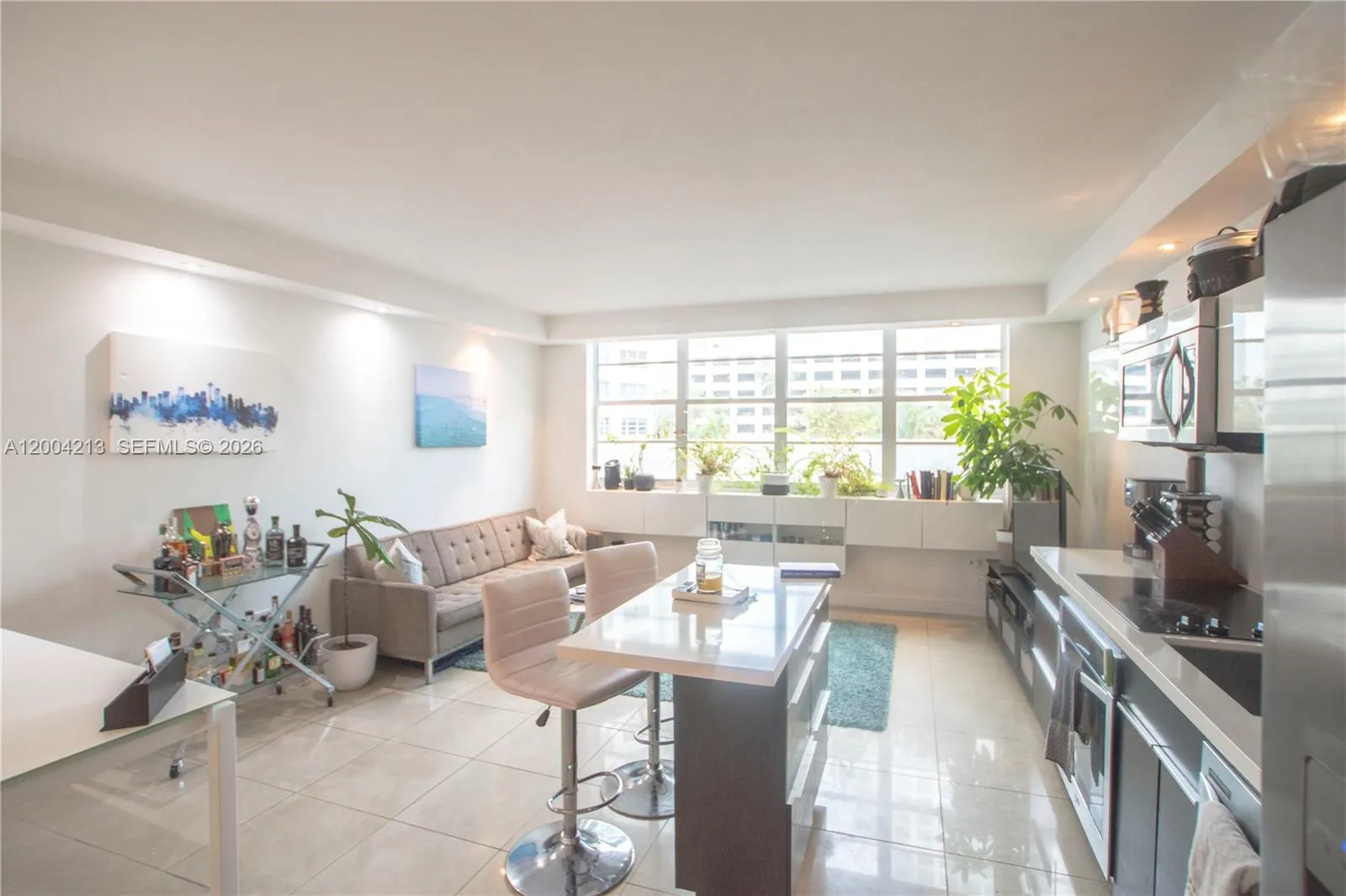 801 Brickell Bay Dr 363, Miami, Florida 33131, Miami, Florida 33131, ,1 BathroomBathrooms,Residential Lease,For Rent,801 Brickell Bay Dr 363, Miami, Florida 33131,A12004213