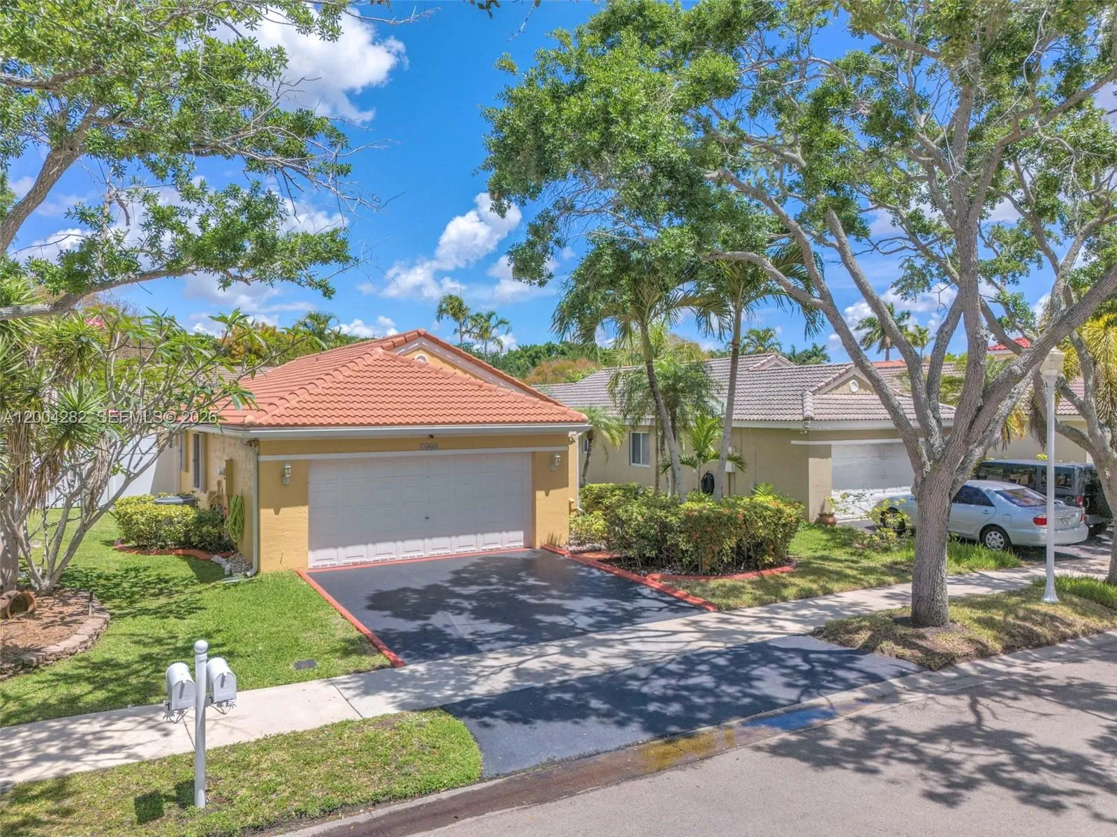 1600 S Salerno Cir, Weston, Florida 33327, Weston, Florida 33327, 3 Bedrooms Bedrooms, ,2 BathroomsBathrooms,Residential,For Sale,1600 S Salerno Cir, Weston, Florida 33327,A12004282