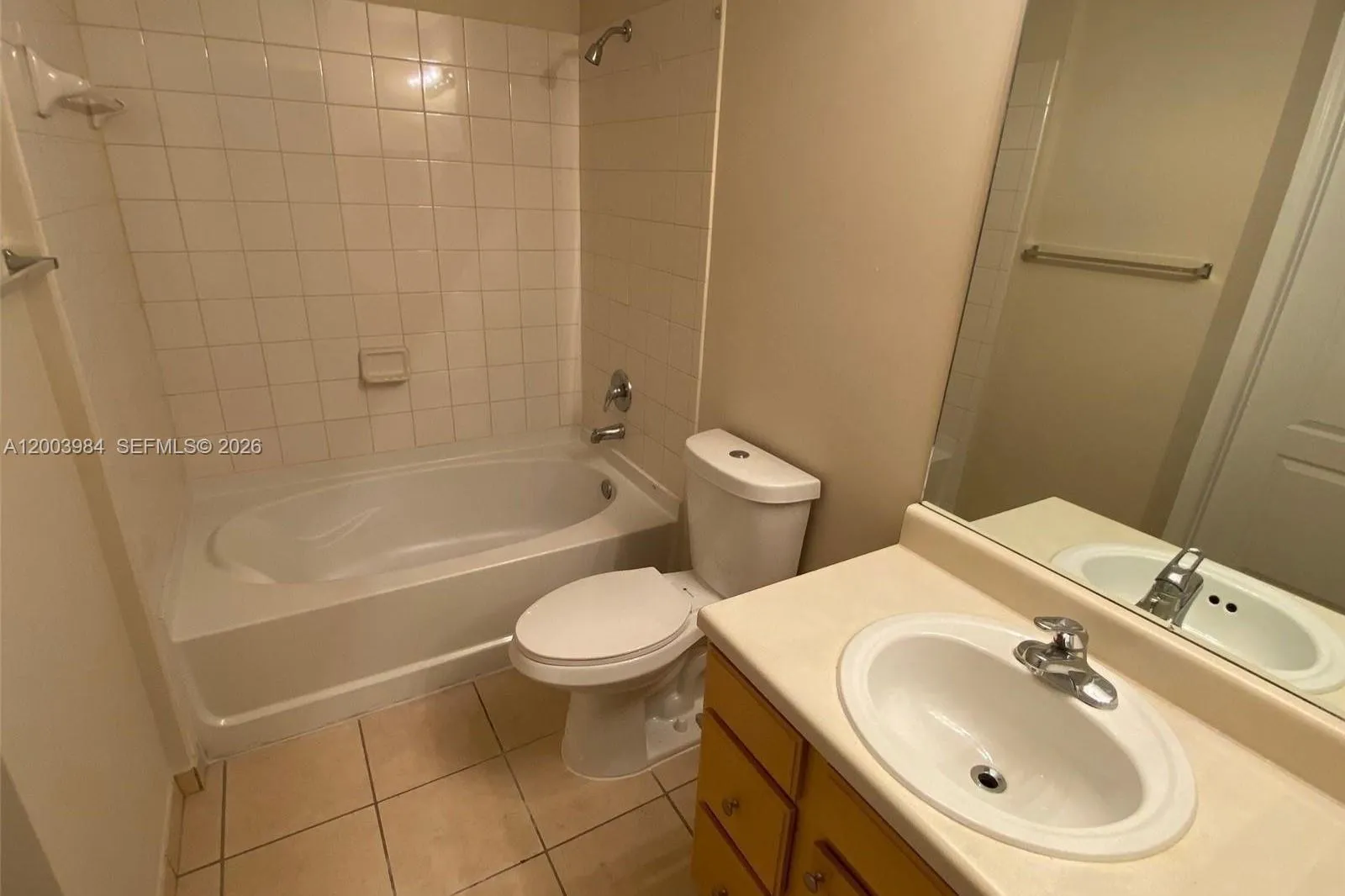 6001 Sw 70th St 342, South Miami, Florida 33143, South Miami, Florida 33143, 2 Bedrooms Bedrooms, ,2 BathroomsBathrooms,Residential Lease,For Rent,6001 Sw 70th St 342, South Miami, Florida 33143,A12003984