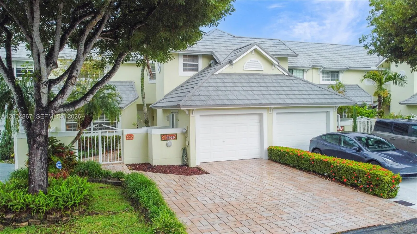 9929 Nw 49th Ter, Doral, Florida 33178, Doral, Florida 33178, 3 Bedrooms Bedrooms, ,3 BathroomsBathrooms,Residential,For Sale,9929 Nw 49th Ter, Doral, Florida 33178,A12004367