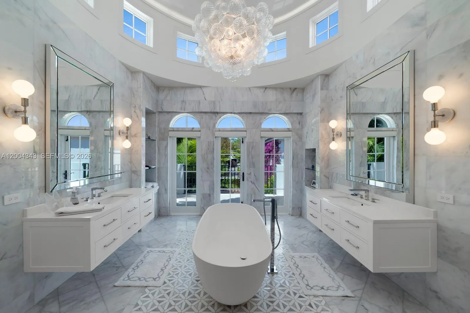 5763 Pine Tree Dr, Miami Beach, Florida 33140, Miami Beach, Florida 33140, 5 Bedrooms Bedrooms, ,5 BathroomsBathrooms,Residential,For Sale,5763 Pine Tree Dr, Miami Beach, Florida 33140,A12004343