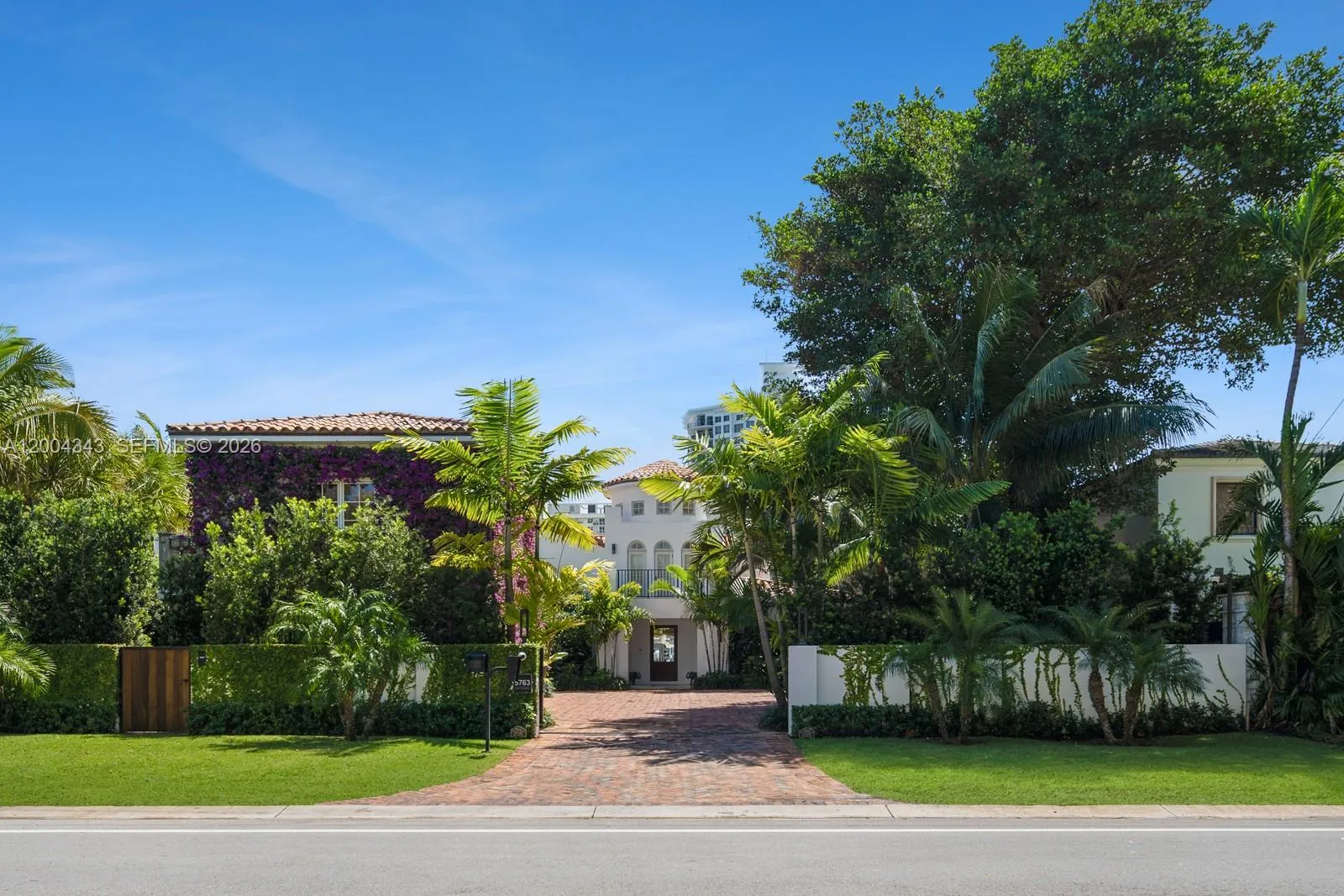 5763 Pine Tree Dr, Miami Beach, Florida 33140, Miami Beach, Florida 33140, 5 Bedrooms Bedrooms, ,5 BathroomsBathrooms,Residential,For Sale,5763 Pine Tree Dr, Miami Beach, Florida 33140,A12004343