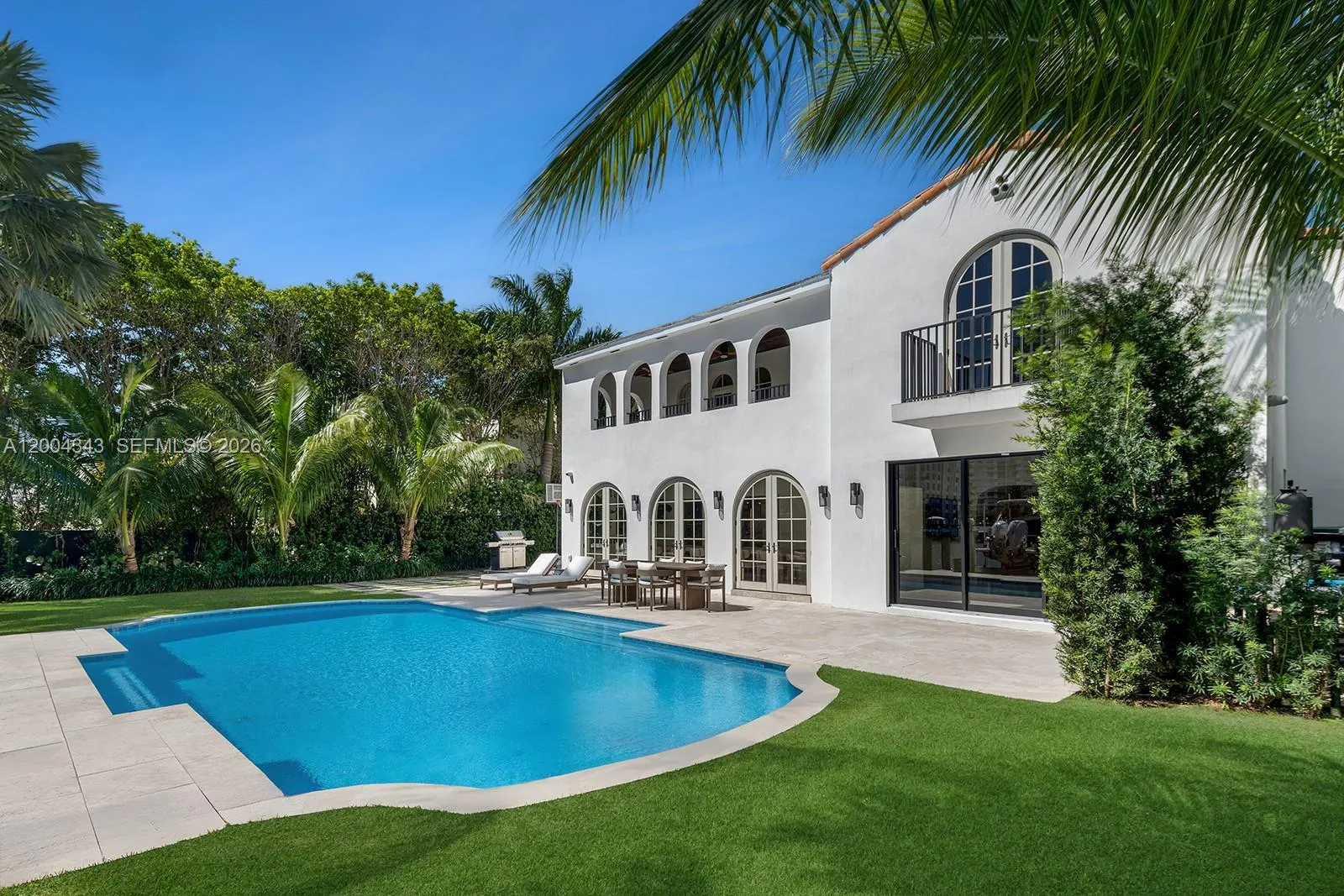 5763 Pine Tree Dr, Miami Beach, Florida 33140, Miami Beach, Florida 33140, 5 Bedrooms Bedrooms, ,5 BathroomsBathrooms,Residential,For Sale,5763 Pine Tree Dr, Miami Beach, Florida 33140,A12004343