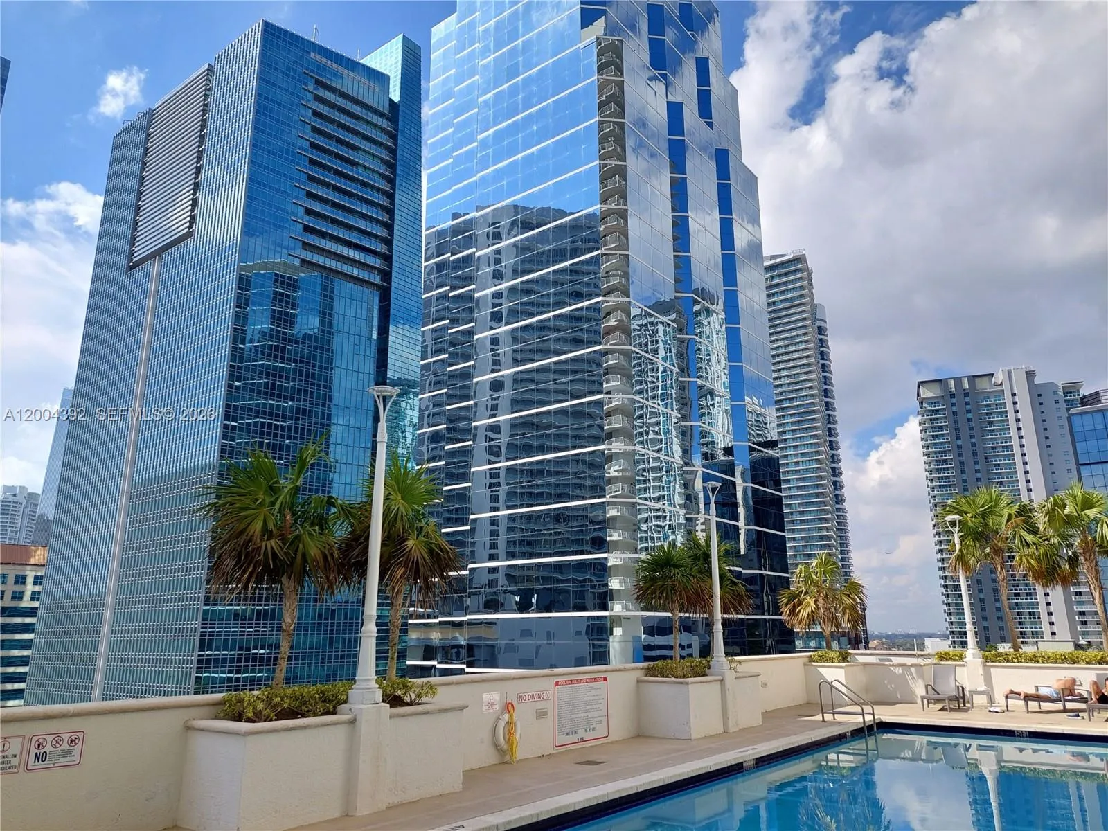 1200 N Brickell Bay Dr 1918, Miami, Florida 33131, Miami, Florida 33131, 1 Bedroom Bedrooms, ,1 BathroomBathrooms,Residential Lease,For Rent,1200 N Brickell Bay Dr 1918, Miami, Florida 33131,A12004392