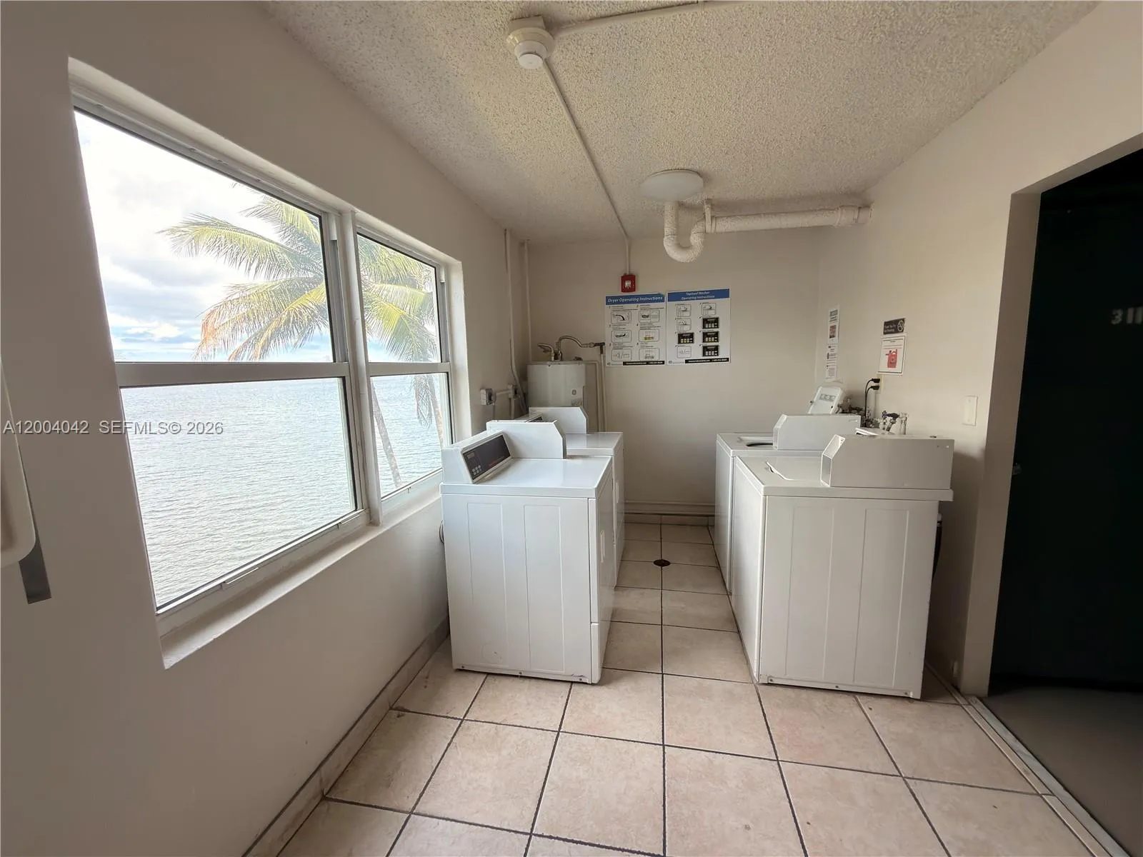 1075 Ne Miami Gardens Dr 306, Miami, Florida 33179, Miami, Florida 33179, 1 Bedroom Bedrooms, ,1 BathroomBathrooms,Residential,For Sale,1075 Ne Miami Gardens Dr 306, Miami, Florida 33179,A12004042