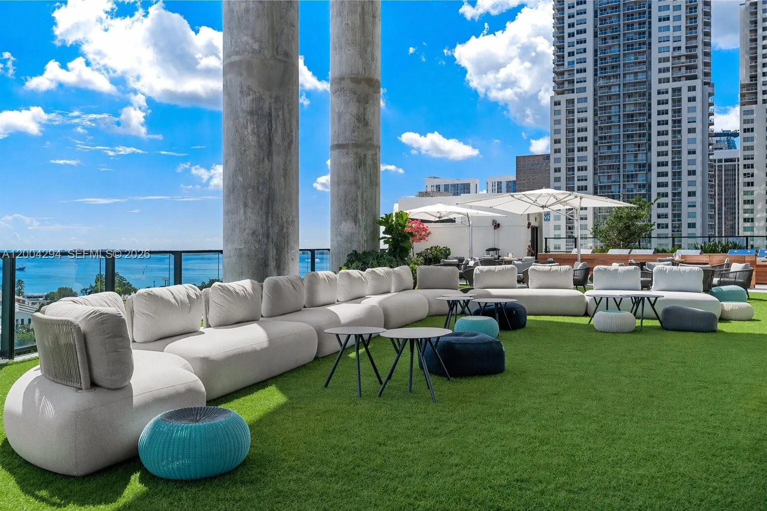 398 Ne 5th St 1809, Miami, Florida 33132, Miami, Florida 33132, 3 Bedrooms Bedrooms, ,3 BathroomsBathrooms,Residential,For Sale,398 Ne 5th St 1809, Miami, Florida 33132,A12004294