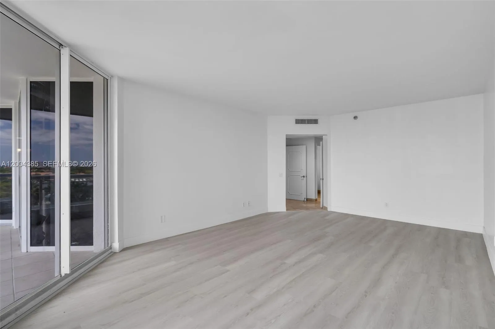 21150 E Point Pl 904, Aventura, Florida 33180, Aventura, Florida 33180, 3 Bedrooms Bedrooms, ,3 BathroomsBathrooms,Residential,For Sale,21150 E Point Pl 904, Aventura, Florida 33180,A12004385