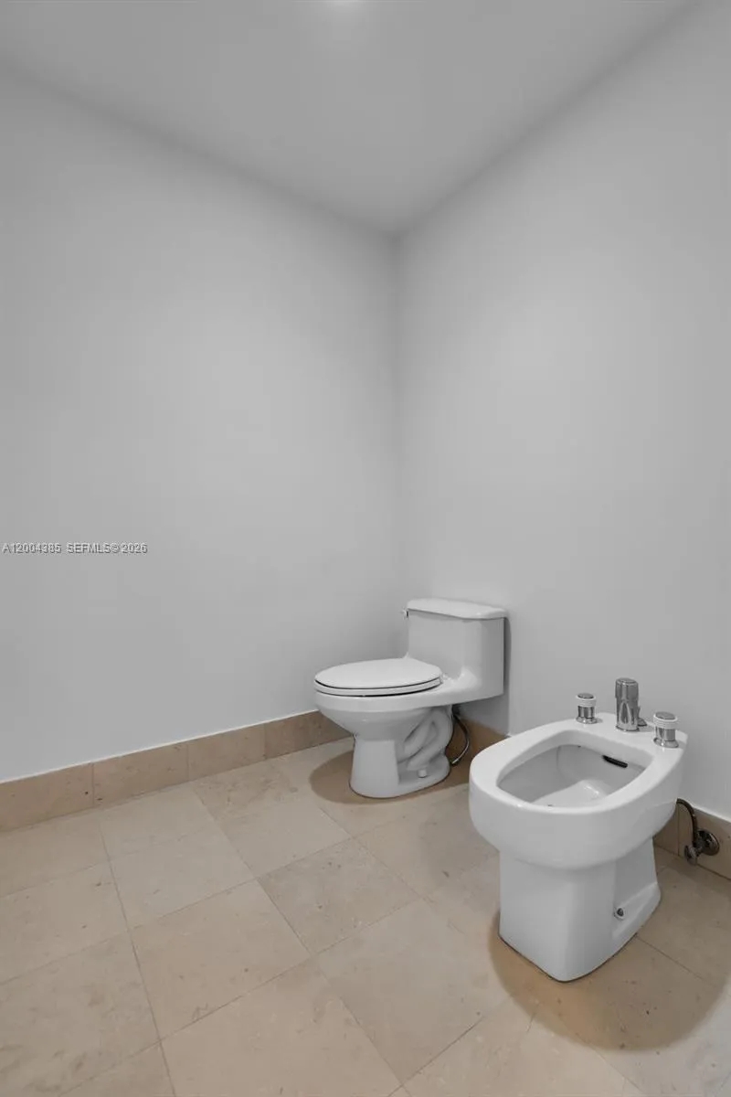 21150 E Point Pl 904, Aventura, Florida 33180, Aventura, Florida 33180, 3 Bedrooms Bedrooms, ,3 BathroomsBathrooms,Residential,For Sale,21150 E Point Pl 904, Aventura, Florida 33180,A12004385