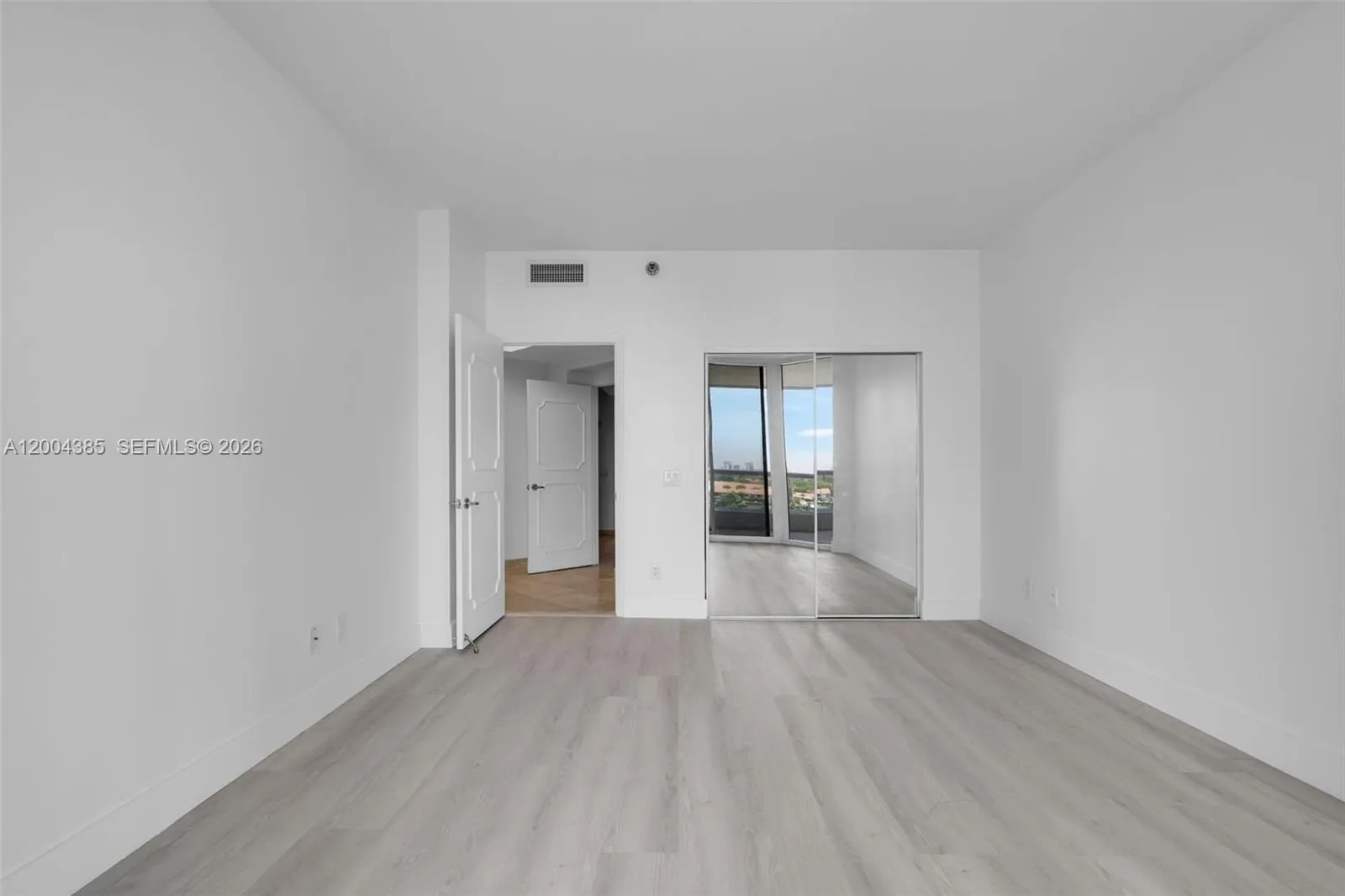 21150 E Point Pl 904, Aventura, Florida 33180, Aventura, Florida 33180, 3 Bedrooms Bedrooms, ,3 BathroomsBathrooms,Residential,For Sale,21150 E Point Pl 904, Aventura, Florida 33180,A12004385