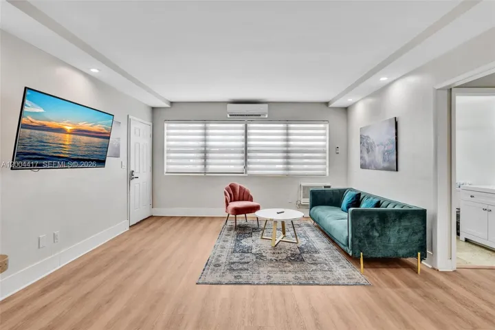 10000 E Bay Harbor Dr 12, Bay Harbor Islands, Florida 33154