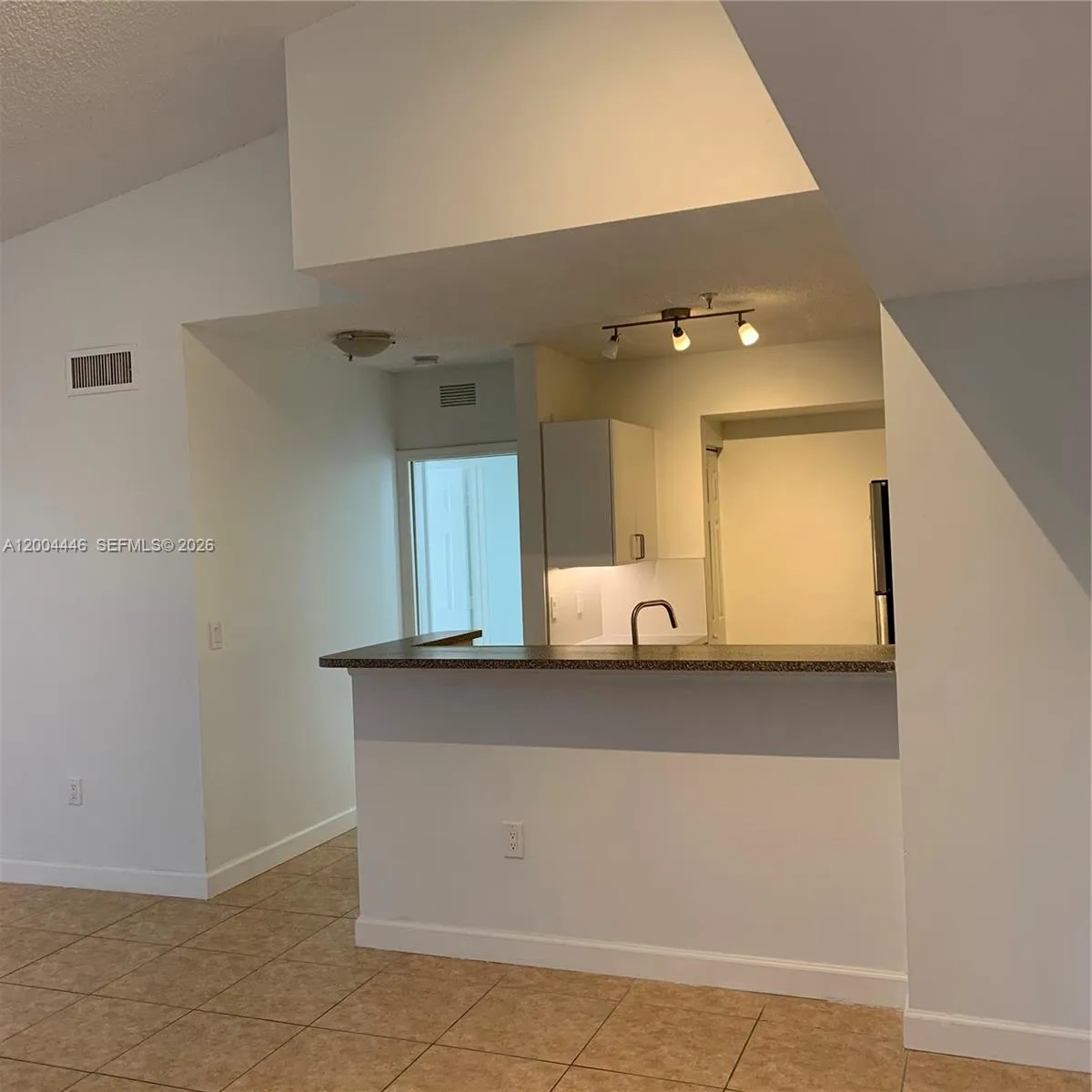 2200 E Preserve Way 301, Miramar, Florida 33025, Miramar, Florida 33025, 2 Bedrooms Bedrooms, ,2 BathroomsBathrooms,Residential Lease,For Rent,2200 E Preserve Way 301, Miramar, Florida 33025,A12004446