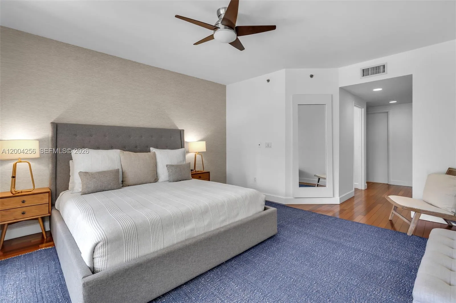 791 Crandon Blvd 302, Key Biscayne, Florida 33149, Key Biscayne, Florida 33149, 3 Bedrooms Bedrooms, ,3 BathroomsBathrooms,Residential,For Sale,791 Crandon Blvd 302, Key Biscayne, Florida 33149,A12004256