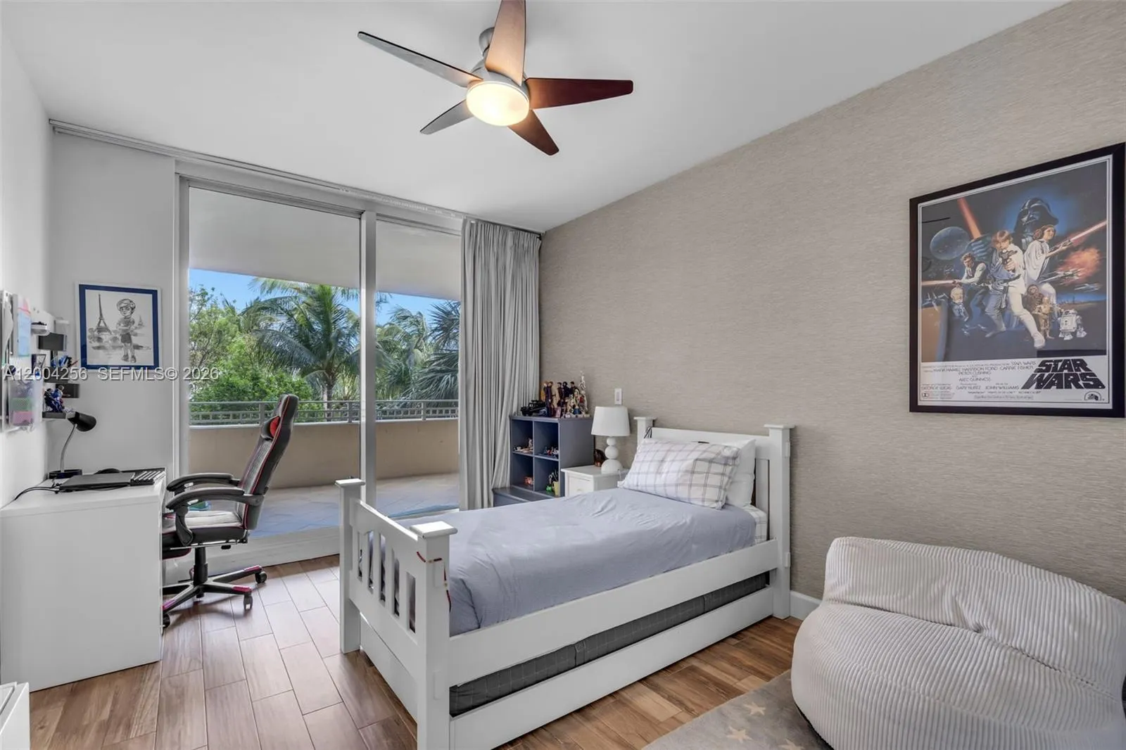 791 Crandon Blvd 302, Key Biscayne, Florida 33149, Key Biscayne, Florida 33149, 3 Bedrooms Bedrooms, ,3 BathroomsBathrooms,Residential,For Sale,791 Crandon Blvd 302, Key Biscayne, Florida 33149,A12004256