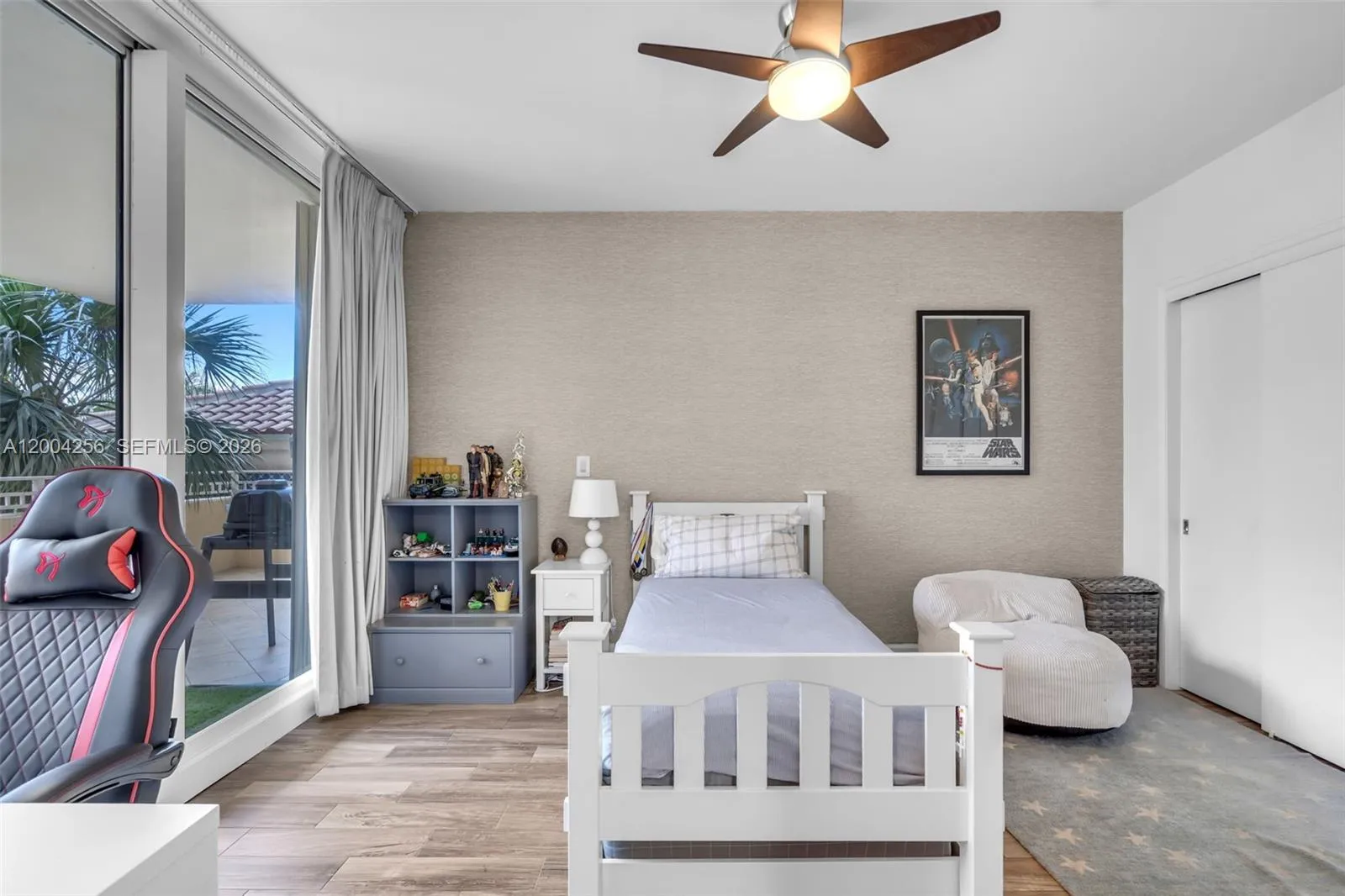 791 Crandon Blvd 302, Key Biscayne, Florida 33149, Key Biscayne, Florida 33149, 3 Bedrooms Bedrooms, ,3 BathroomsBathrooms,Residential,For Sale,791 Crandon Blvd 302, Key Biscayne, Florida 33149,A12004256