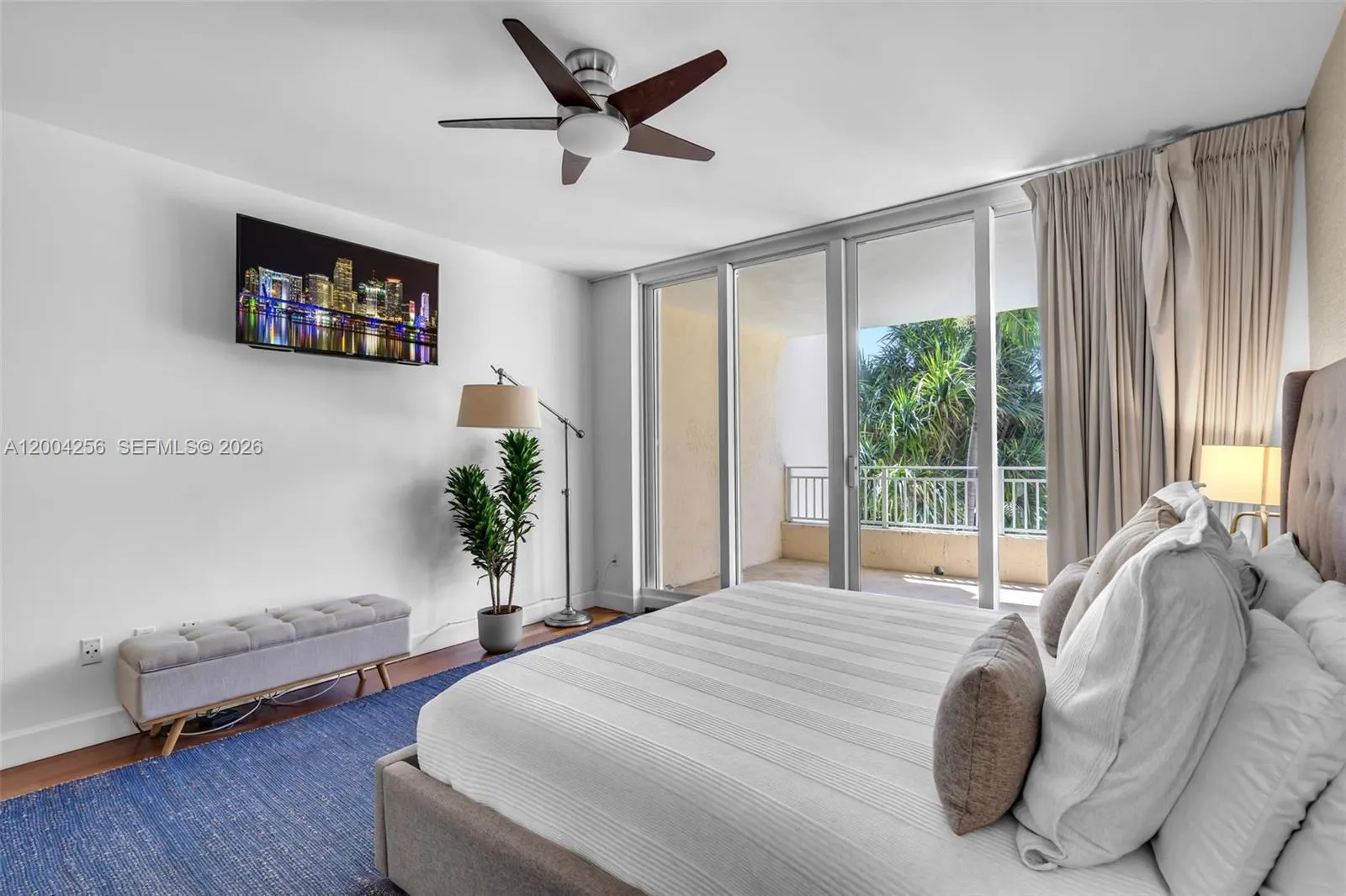 791 Crandon Blvd 302, Key Biscayne, Florida 33149, Key Biscayne, Florida 33149, 3 Bedrooms Bedrooms, ,3 BathroomsBathrooms,Residential,For Sale,791 Crandon Blvd 302, Key Biscayne, Florida 33149,A12004256
