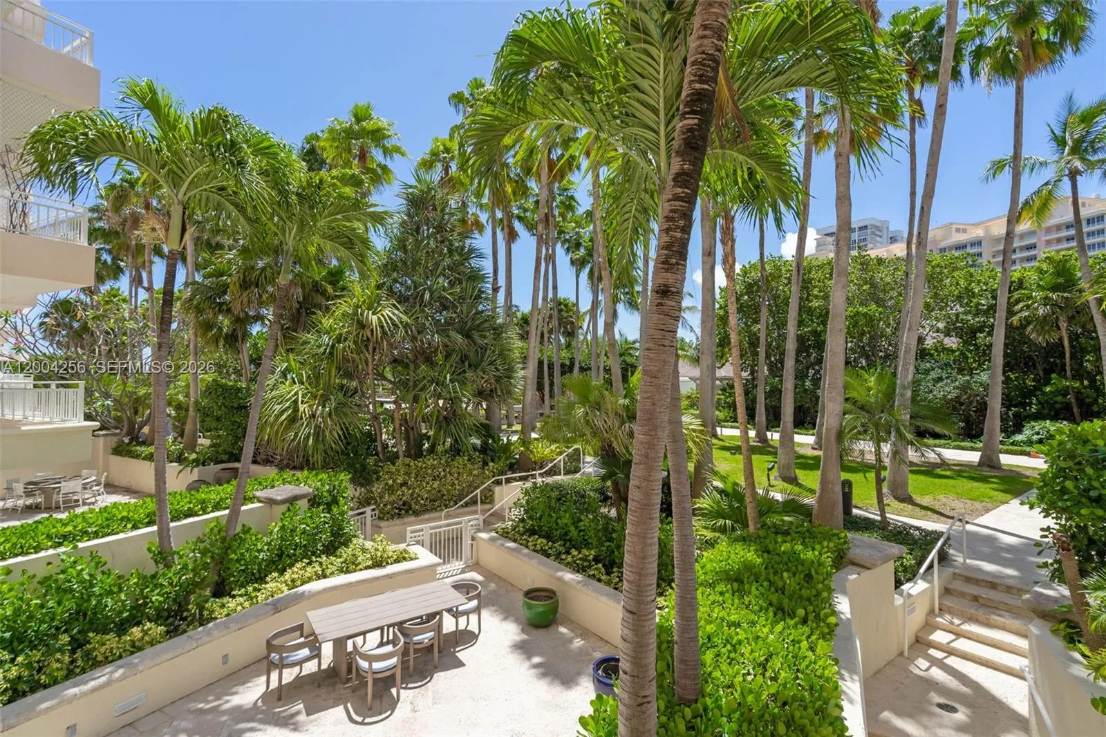 791 Crandon Blvd 302, Key Biscayne, Florida 33149, Key Biscayne, Florida 33149, 3 Bedrooms Bedrooms, ,3 BathroomsBathrooms,Residential,For Sale,791 Crandon Blvd 302, Key Biscayne, Florida 33149,A12004256