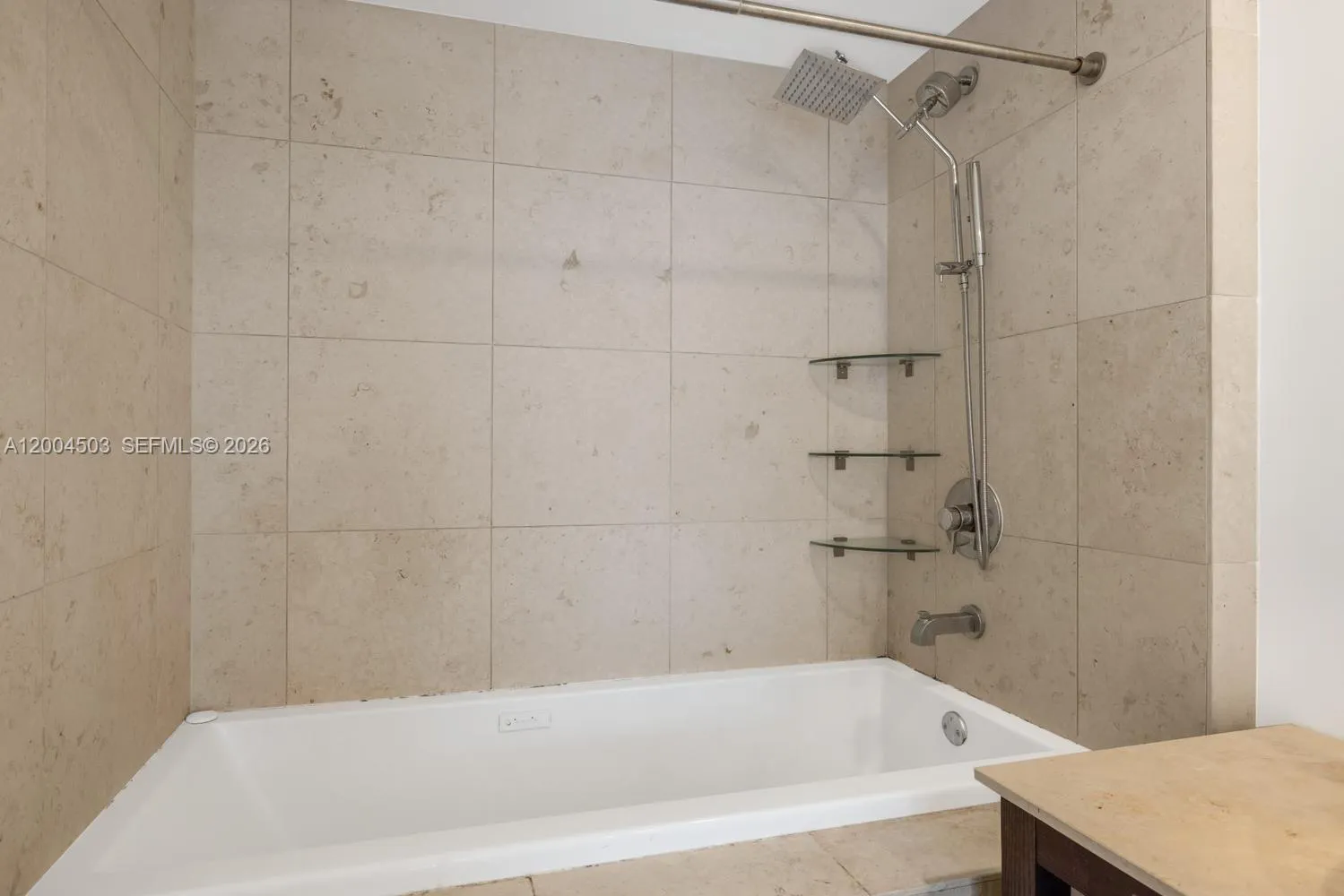 465 Brickell Ave 4206, Miami, Florida 33131, Miami, Florida 33131, 1 Bedroom Bedrooms, ,1 BathroomBathrooms,Residential Lease,For Rent,465 Brickell Ave 4206, Miami, Florida 33131,A12004503