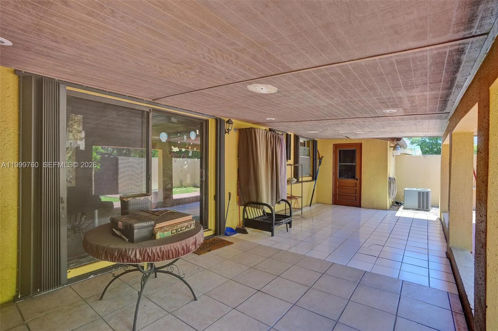 8618 Sw 148th Pl, Miami, Florida 33193, Miami, Florida 33193, 3 Bedrooms Bedrooms, ,2 BathroomsBathrooms,Residential,For Sale,8618 Sw 148th Pl, Miami, Florida 33193,A11999760
