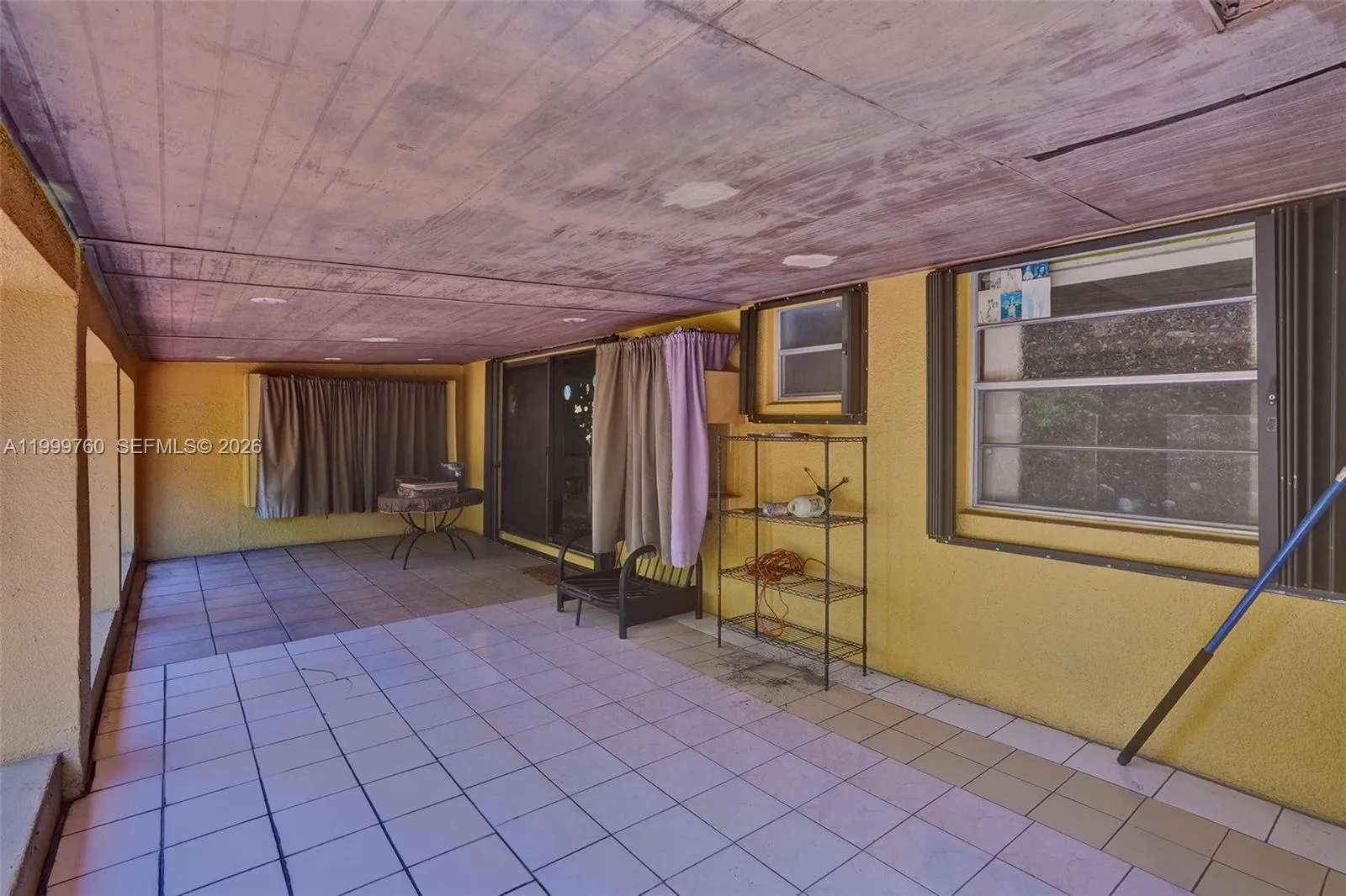 8618 Sw 148th Pl, Miami, Florida 33193, Miami, Florida 33193, 3 Bedrooms Bedrooms, ,2 BathroomsBathrooms,Residential,For Sale,8618 Sw 148th Pl, Miami, Florida 33193,A11999760
