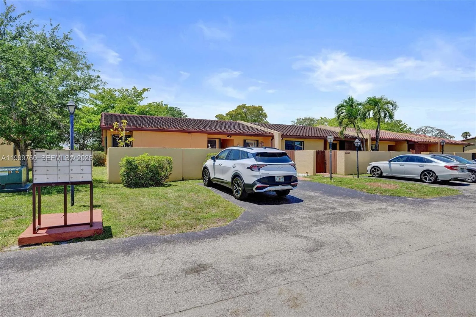 8618 Sw 148th Pl, Miami, Florida 33193, Miami, Florida 33193, 3 Bedrooms Bedrooms, ,2 BathroomsBathrooms,Residential,For Sale,8618 Sw 148th Pl, Miami, Florida 33193,A11999760
