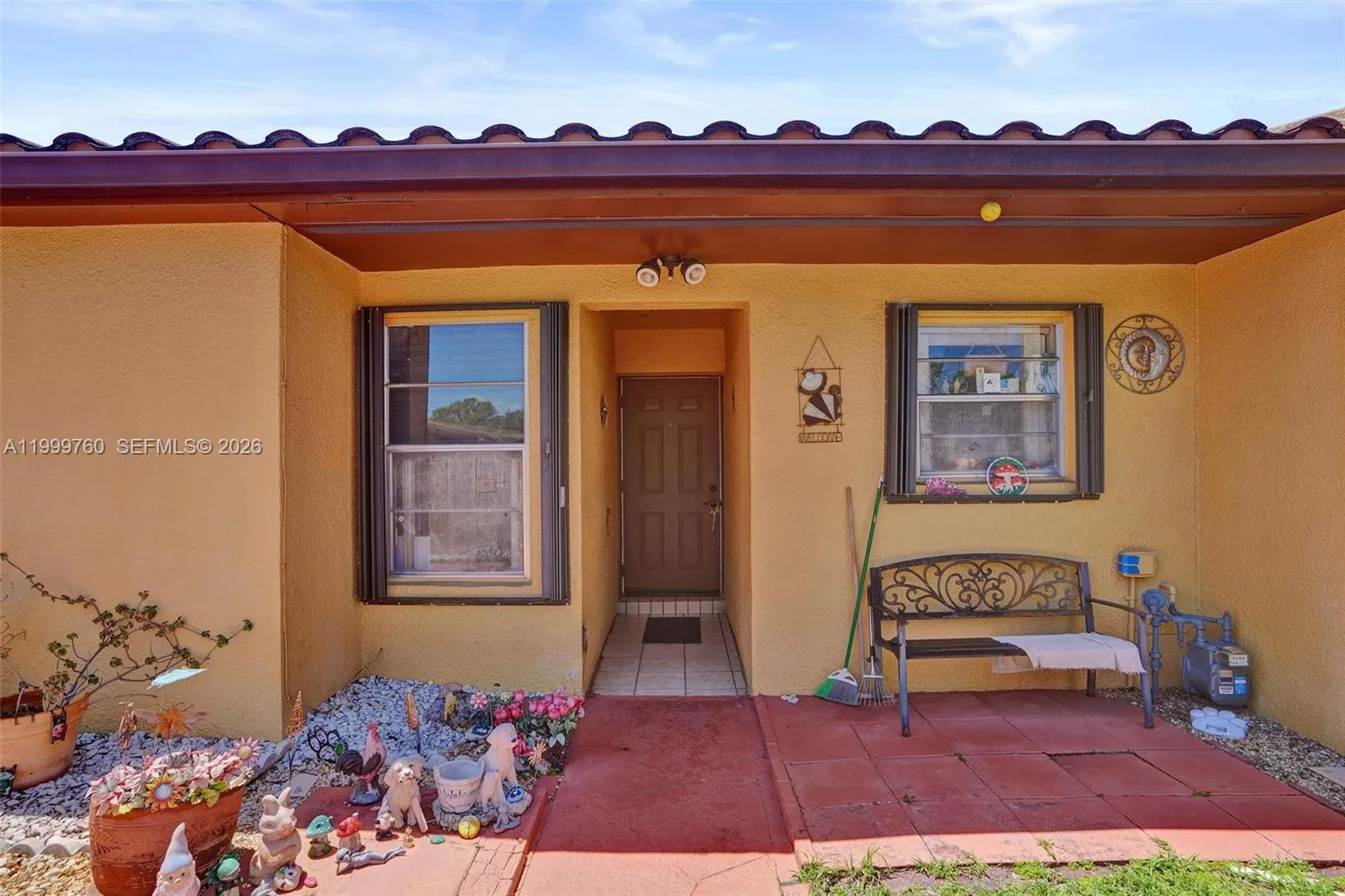 8618 Sw 148th Pl, Miami, Florida 33193, Miami, Florida 33193, 3 Bedrooms Bedrooms, ,2 BathroomsBathrooms,Residential,For Sale,8618 Sw 148th Pl, Miami, Florida 33193,A11999760