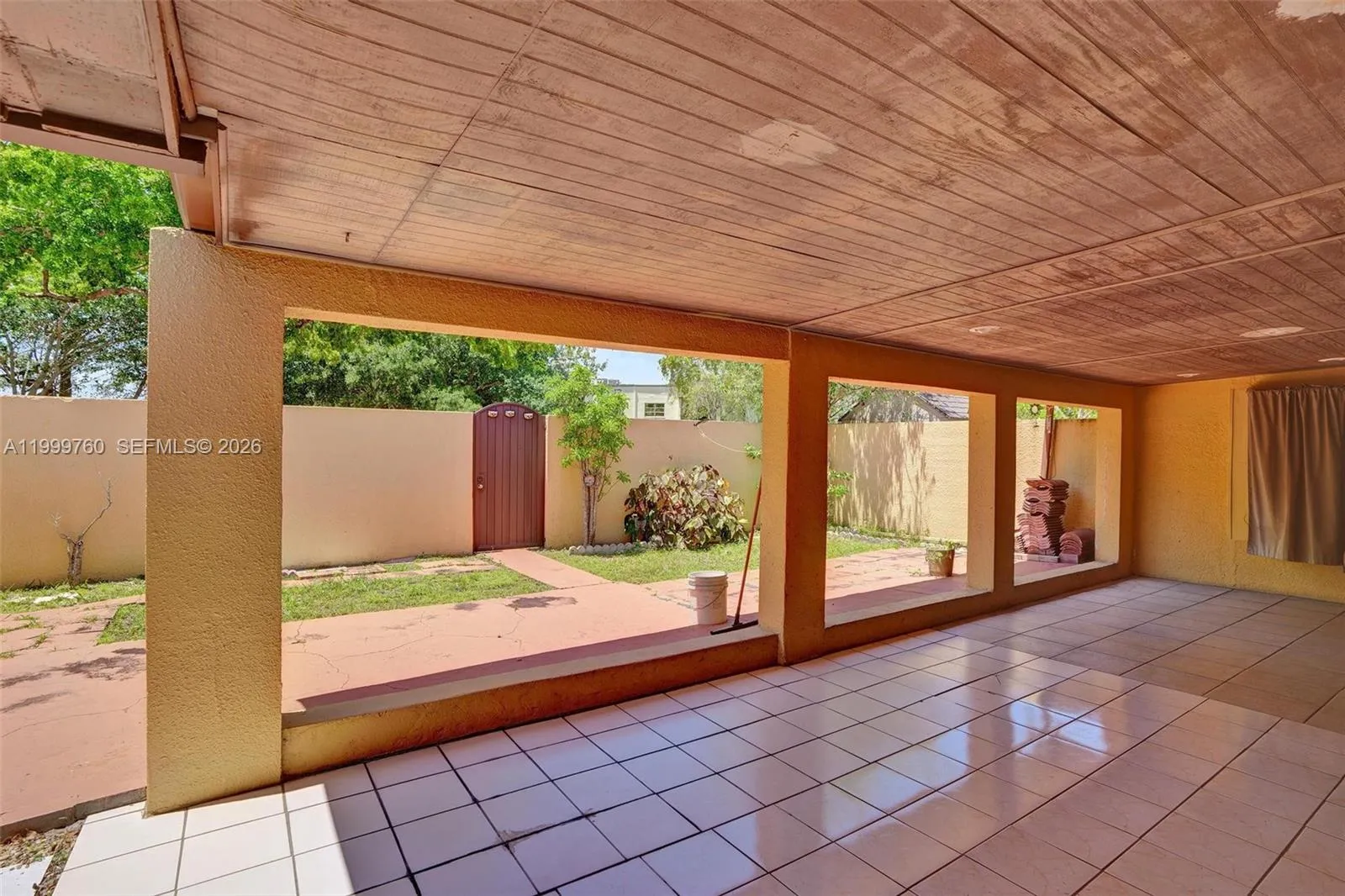 8618 Sw 148th Pl, Miami, Florida 33193, Miami, Florida 33193, 3 Bedrooms Bedrooms, ,2 BathroomsBathrooms,Residential,For Sale,8618 Sw 148th Pl, Miami, Florida 33193,A11999760