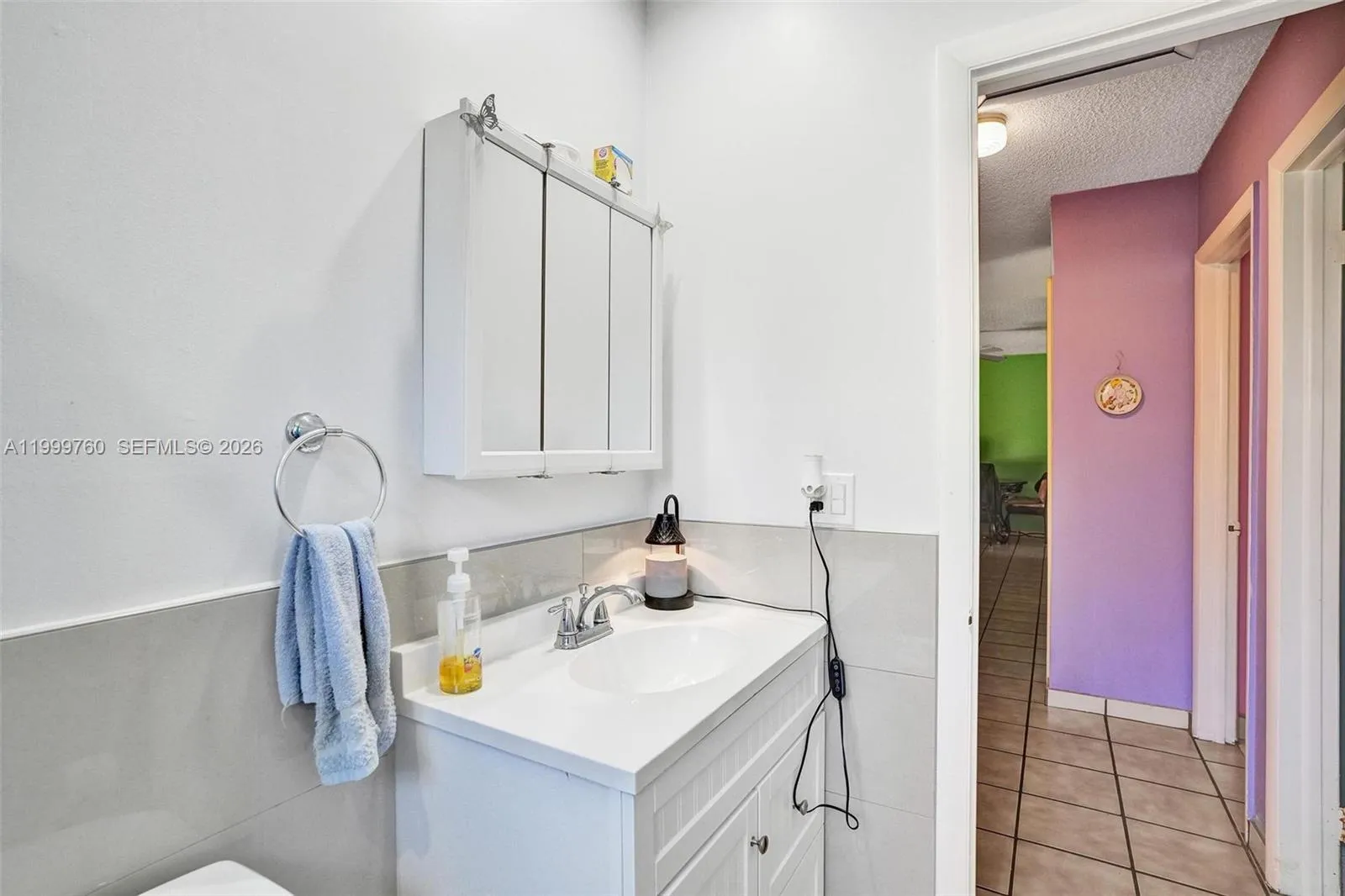 8618 Sw 148th Pl, Miami, Florida 33193, Miami, Florida 33193, 3 Bedrooms Bedrooms, ,2 BathroomsBathrooms,Residential,For Sale,8618 Sw 148th Pl, Miami, Florida 33193,A11999760