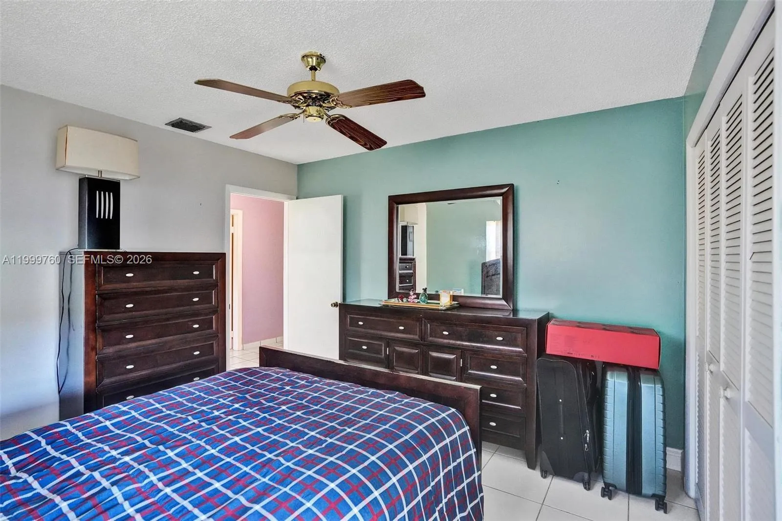 8618 Sw 148th Pl, Miami, Florida 33193, Miami, Florida 33193, 3 Bedrooms Bedrooms, ,2 BathroomsBathrooms,Residential,For Sale,8618 Sw 148th Pl, Miami, Florida 33193,A11999760