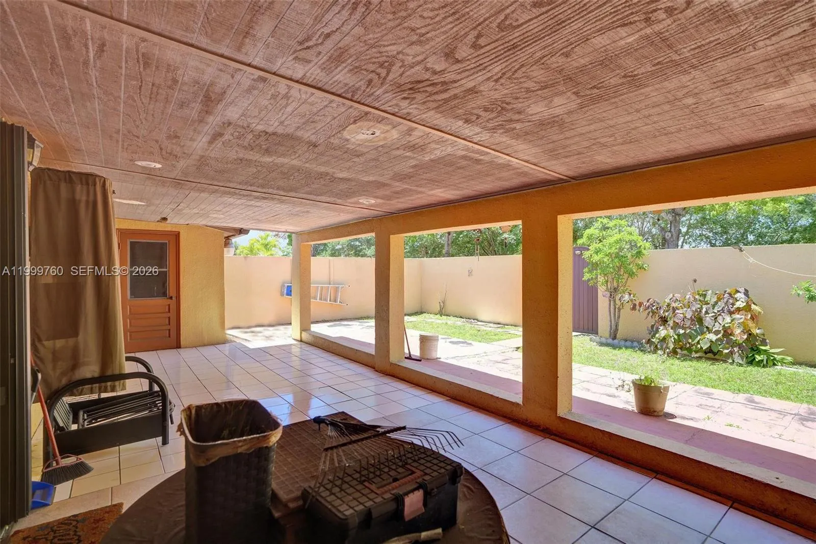 8618 Sw 148th Pl, Miami, Florida 33193, Miami, Florida 33193, 3 Bedrooms Bedrooms, ,2 BathroomsBathrooms,Residential,For Sale,8618 Sw 148th Pl, Miami, Florida 33193,A11999760