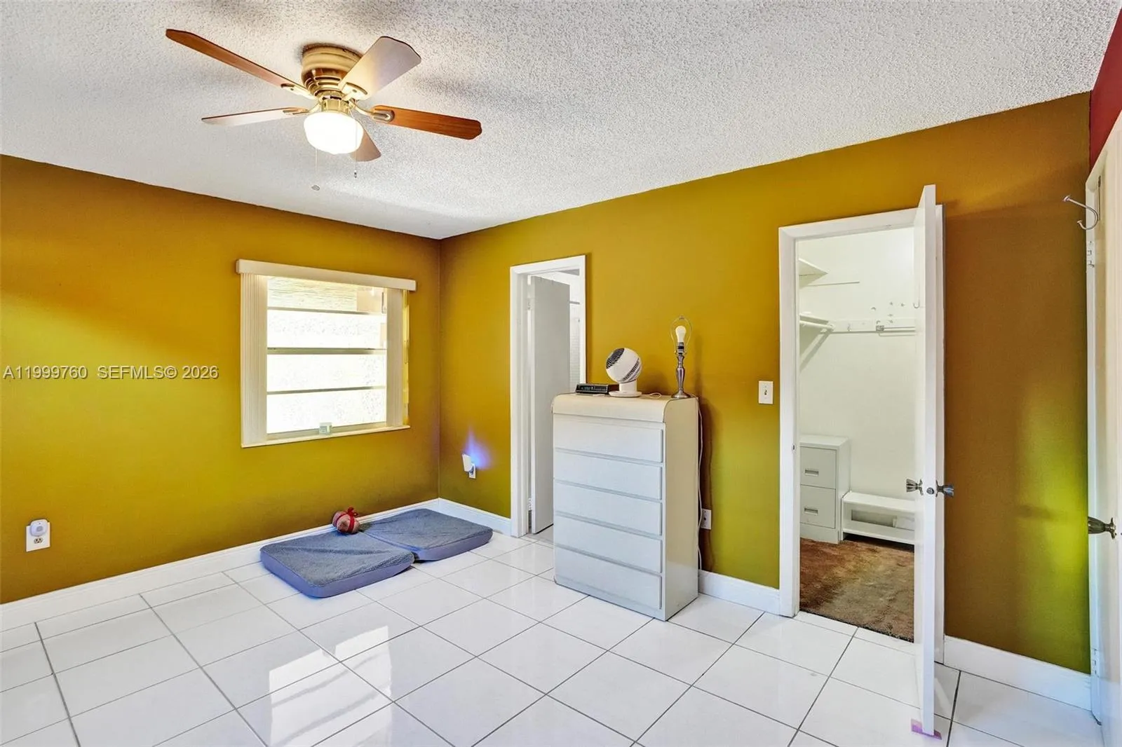 8618 Sw 148th Pl, Miami, Florida 33193, Miami, Florida 33193, 3 Bedrooms Bedrooms, ,2 BathroomsBathrooms,Residential,For Sale,8618 Sw 148th Pl, Miami, Florida 33193,A11999760