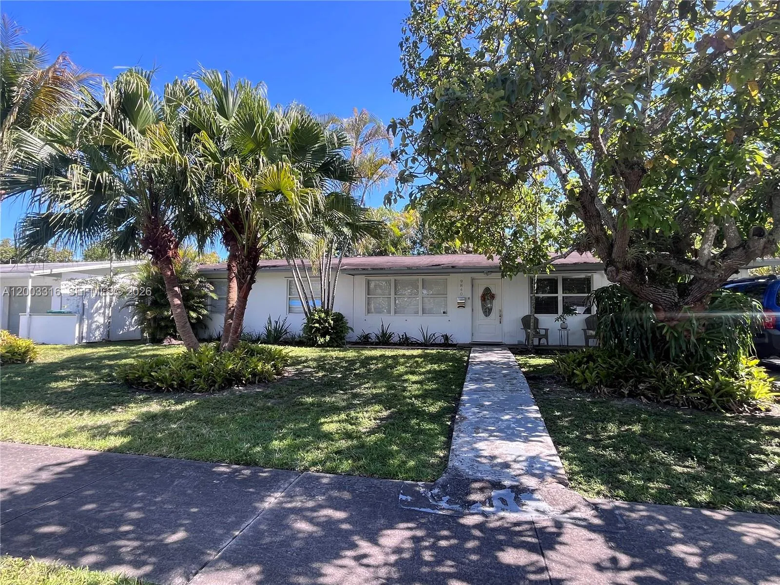 9840 Sw 165th Ter, Miami, Florida 33157, Miami, Florida 33157, 3 Bedrooms Bedrooms, ,1 BathroomBathrooms,Residential Lease,For Rent,9840 Sw 165th Ter, Miami, Florida 33157,A12003316