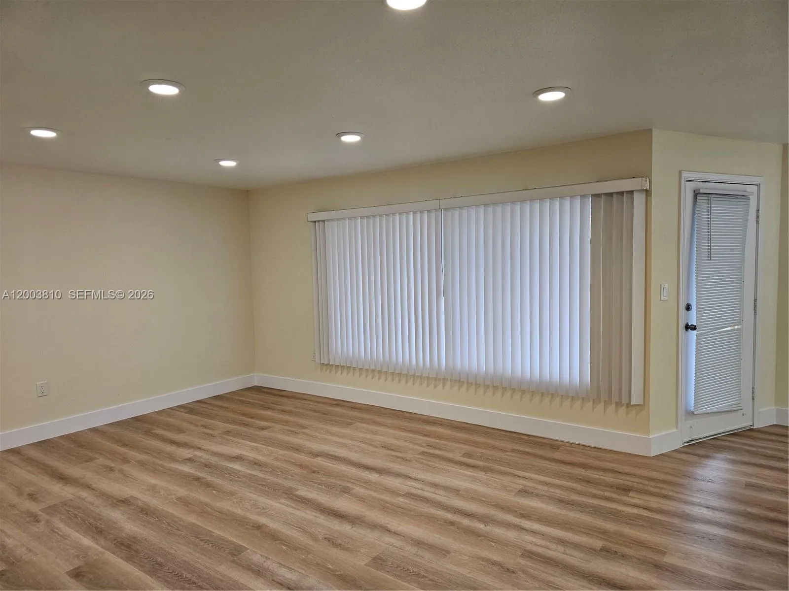 Oakland Park, Florida 33309, 2 Bedrooms Bedrooms, ,2 BathroomsBathrooms,Residential Lease,For Rent,A12003810