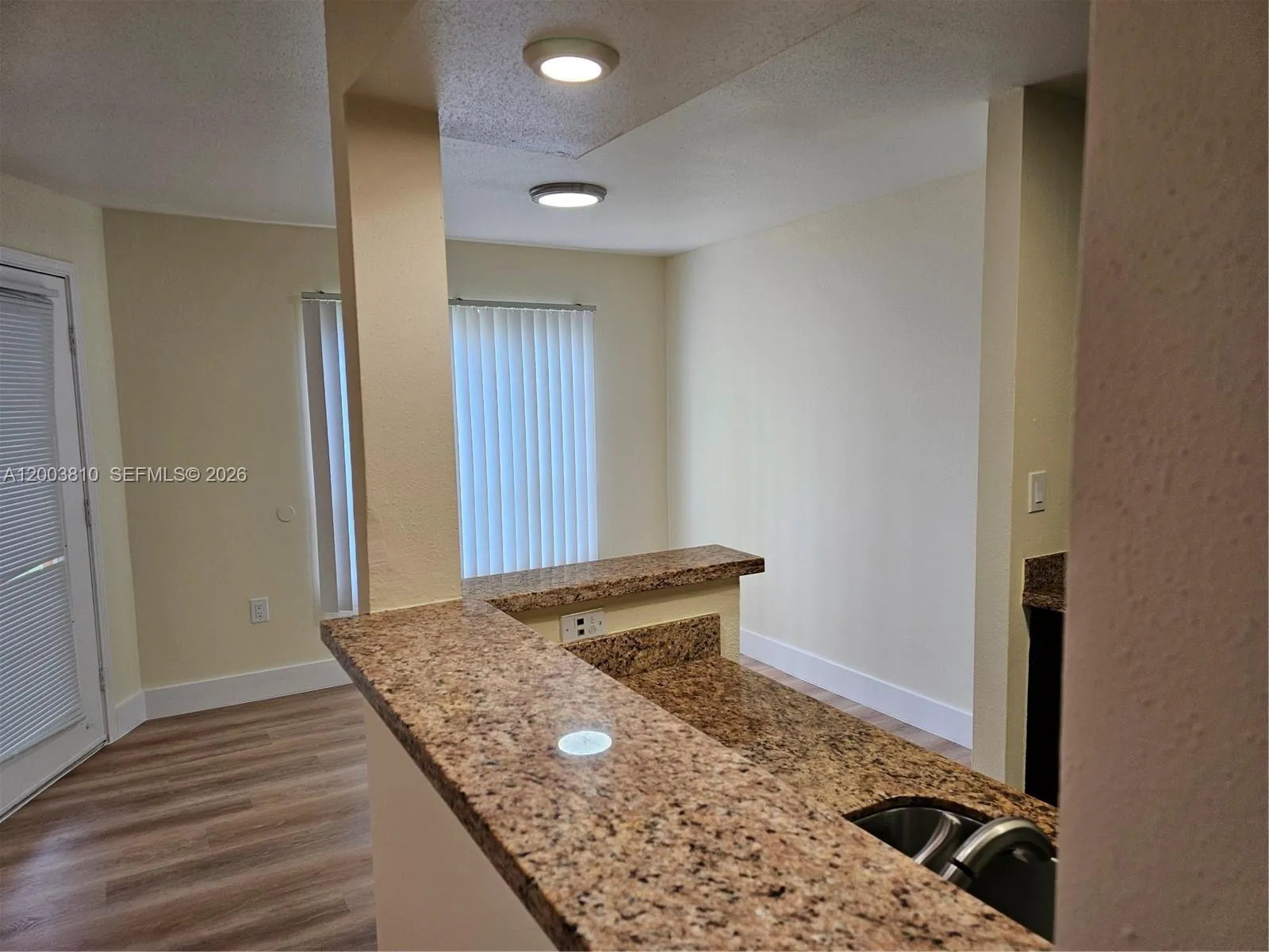 Oakland Park, Florida 33309, 2 Bedrooms Bedrooms, ,2 BathroomsBathrooms,Residential Lease,For Rent,A12003810