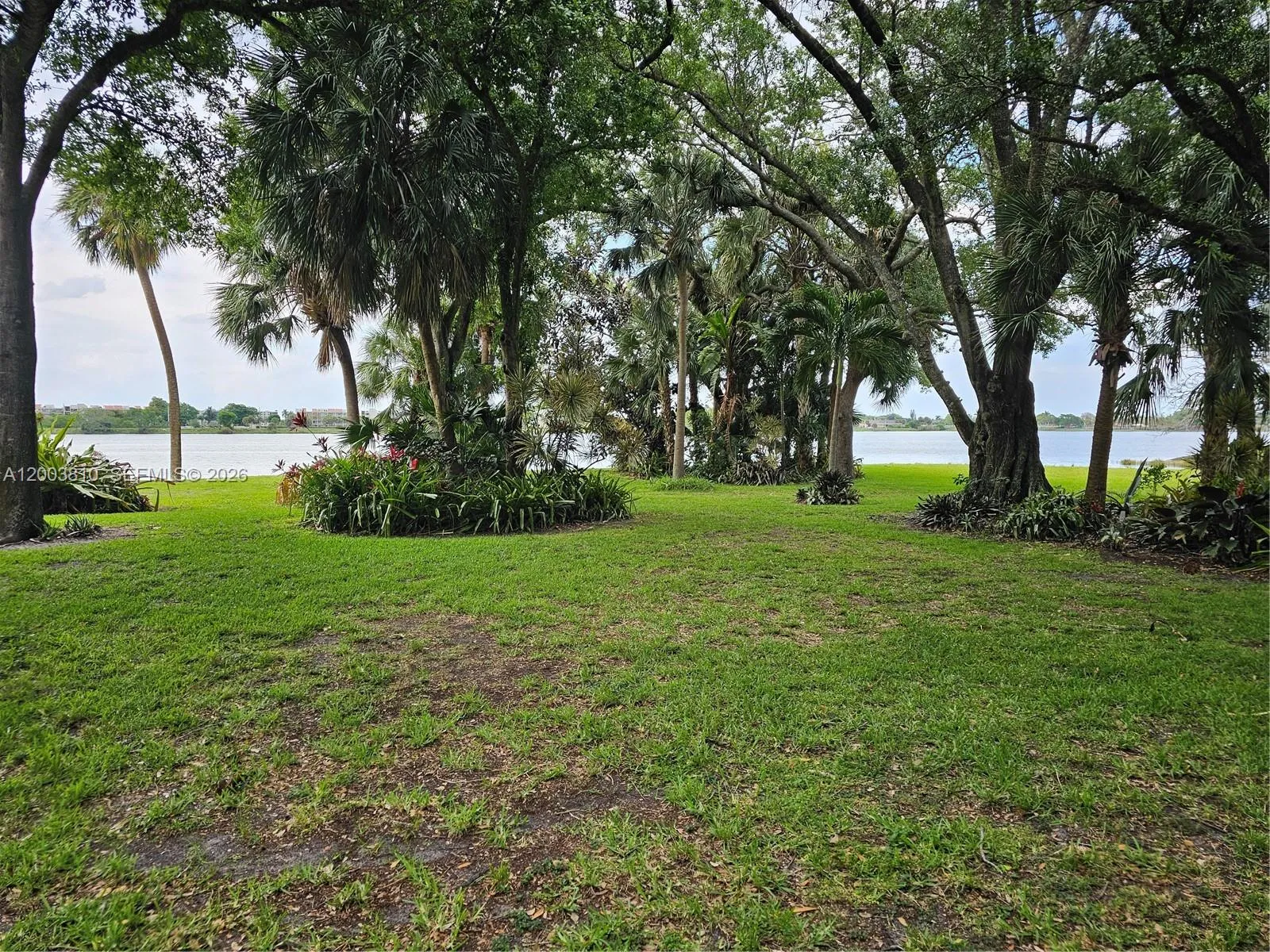 Oakland Park, Florida 33309, 2 Bedrooms Bedrooms, ,2 BathroomsBathrooms,Residential Lease,For Rent,A12003810