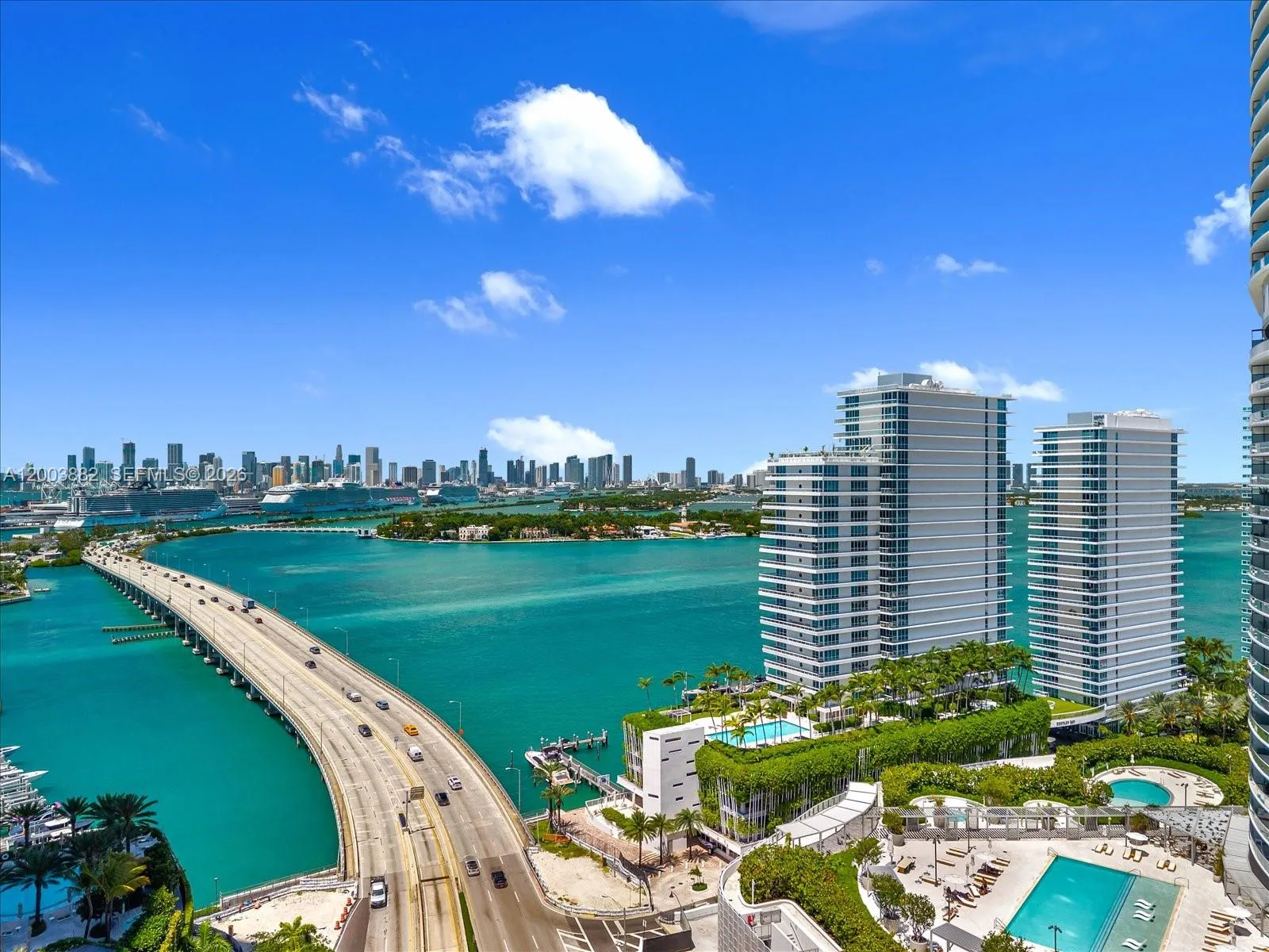 520 West Ave 2101, Miami Beach, Florida 33139, Miami Beach, Florida 33139, 3 Bedrooms Bedrooms, ,3 BathroomsBathrooms,Residential,For Sale,520 West Ave 2101, Miami Beach, Florida 33139,A12003882
