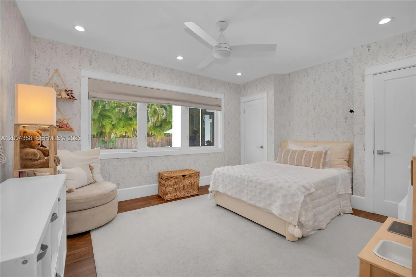 918 Santiago St, Coral Gables, Florida 33134, Coral Gables, Florida 33134, 4 Bedrooms Bedrooms, ,3 BathroomsBathrooms,Residential,For Sale,918 Santiago St, Coral Gables, Florida 33134,A12004388