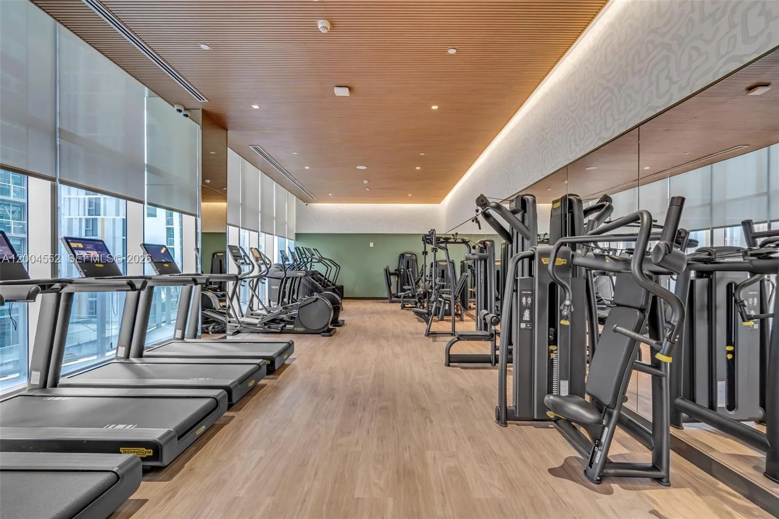 77 Se 5th St 3205, Miami, Florida 33131, Miami, Florida 33131, 1 Bedroom Bedrooms, ,1 BathroomBathrooms,Residential Lease,For Rent,77 Se 5th St 3205, Miami, Florida 33131,A12004552