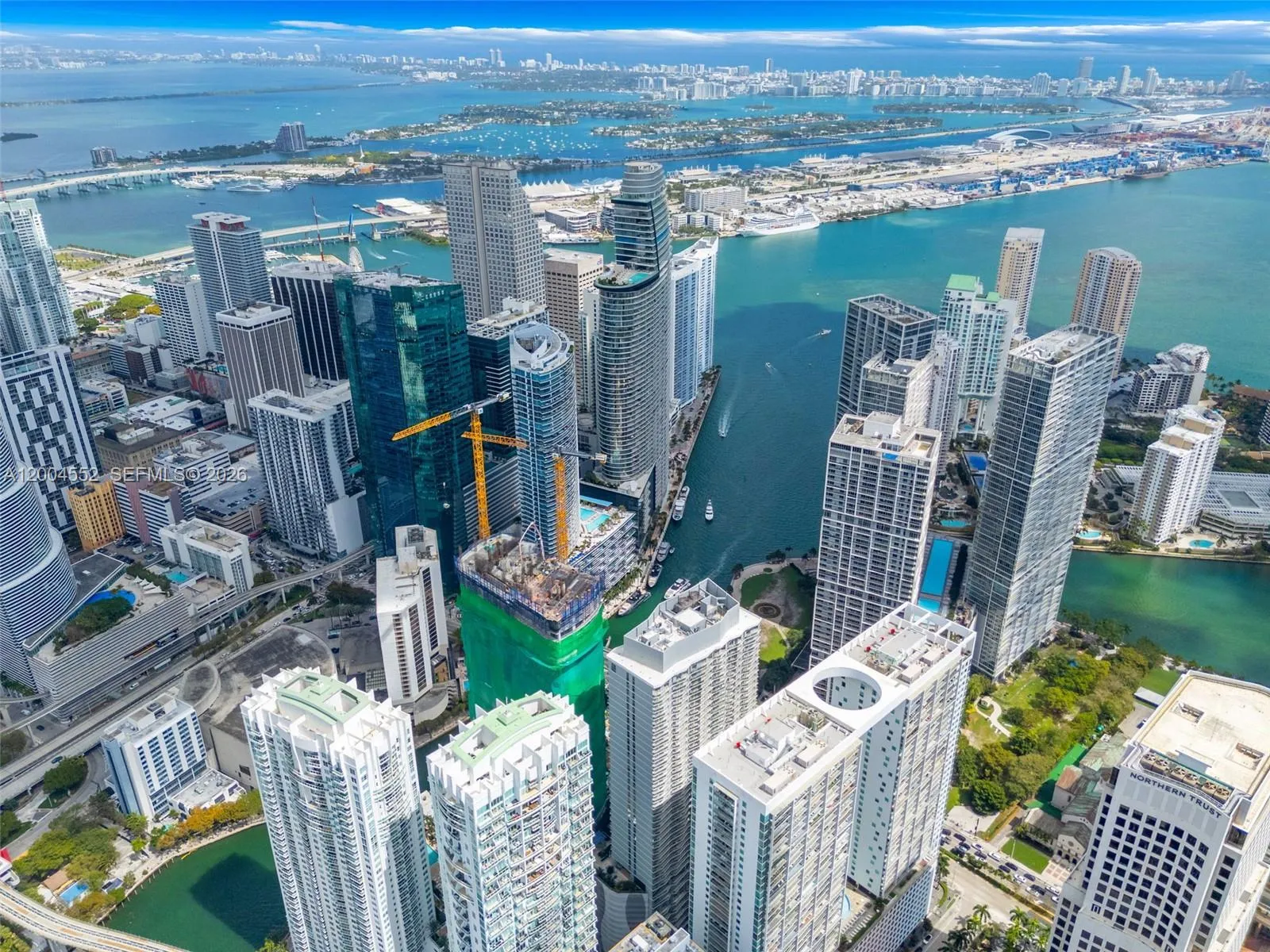 77 Se 5th St 3205, Miami, Florida 33131, Miami, Florida 33131, 1 Bedroom Bedrooms, ,1 BathroomBathrooms,Residential Lease,For Rent,77 Se 5th St 3205, Miami, Florida 33131,A12004552
