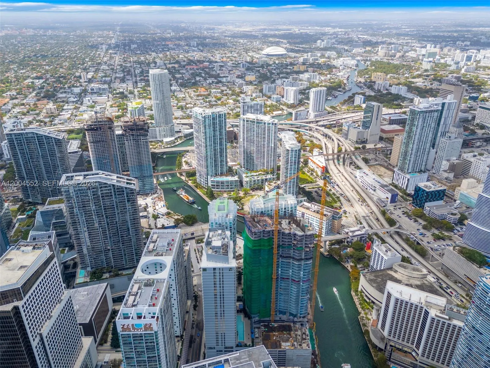 77 Se 5th St 3205, Miami, Florida 33131, Miami, Florida 33131, 1 Bedroom Bedrooms, ,1 BathroomBathrooms,Residential Lease,For Rent,77 Se 5th St 3205, Miami, Florida 33131,A12004552