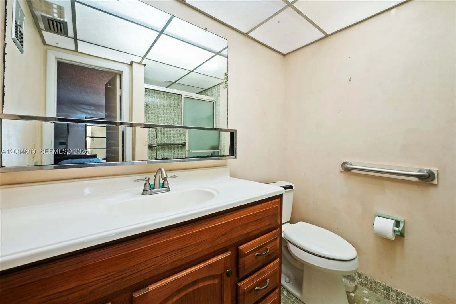 709 Curtiss Pkwy 23, Miami Springs, Florida 33166, Miami Springs, Florida 33166, 2 Bedrooms Bedrooms, ,2 BathroomsBathrooms,Residential,For Sale,709 Curtiss Pkwy 23, Miami Springs, Florida 33166,A12004609