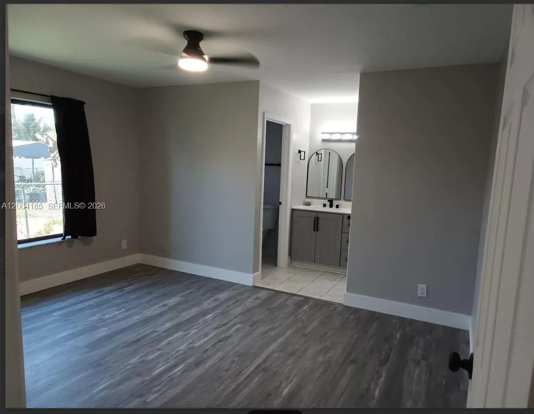 Fort Lauderdale, Florida 33311, 3 Bedrooms Bedrooms, ,2 BathroomsBathrooms,Residential,For Sale,A12004185