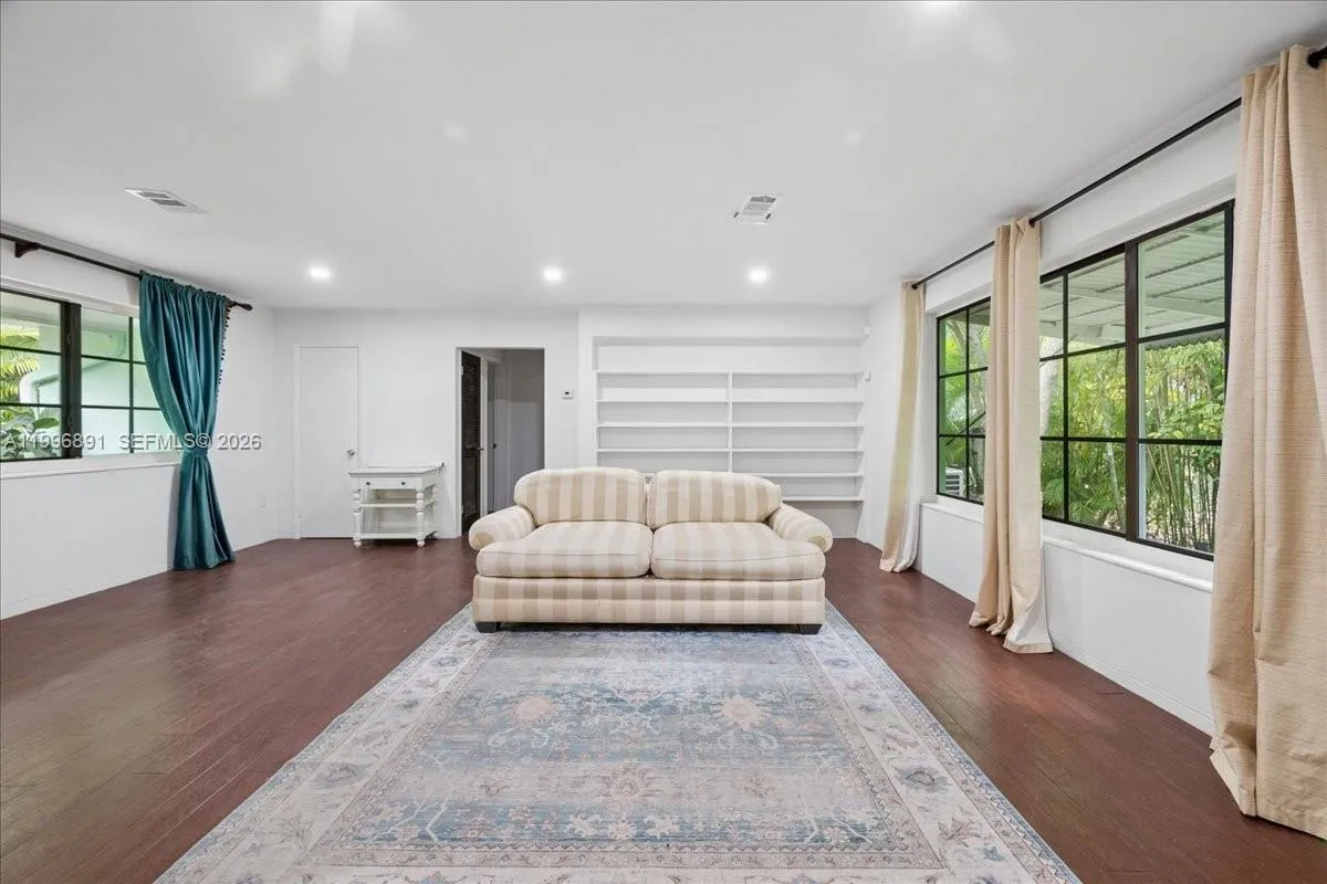 3490 William Ave, Miami, Florida 33133, Miami, Florida 33133, 4 Bedrooms Bedrooms, ,2 BathroomsBathrooms,Residential Lease,For Rent,3490 William Ave, Miami, Florida 33133,A11996891