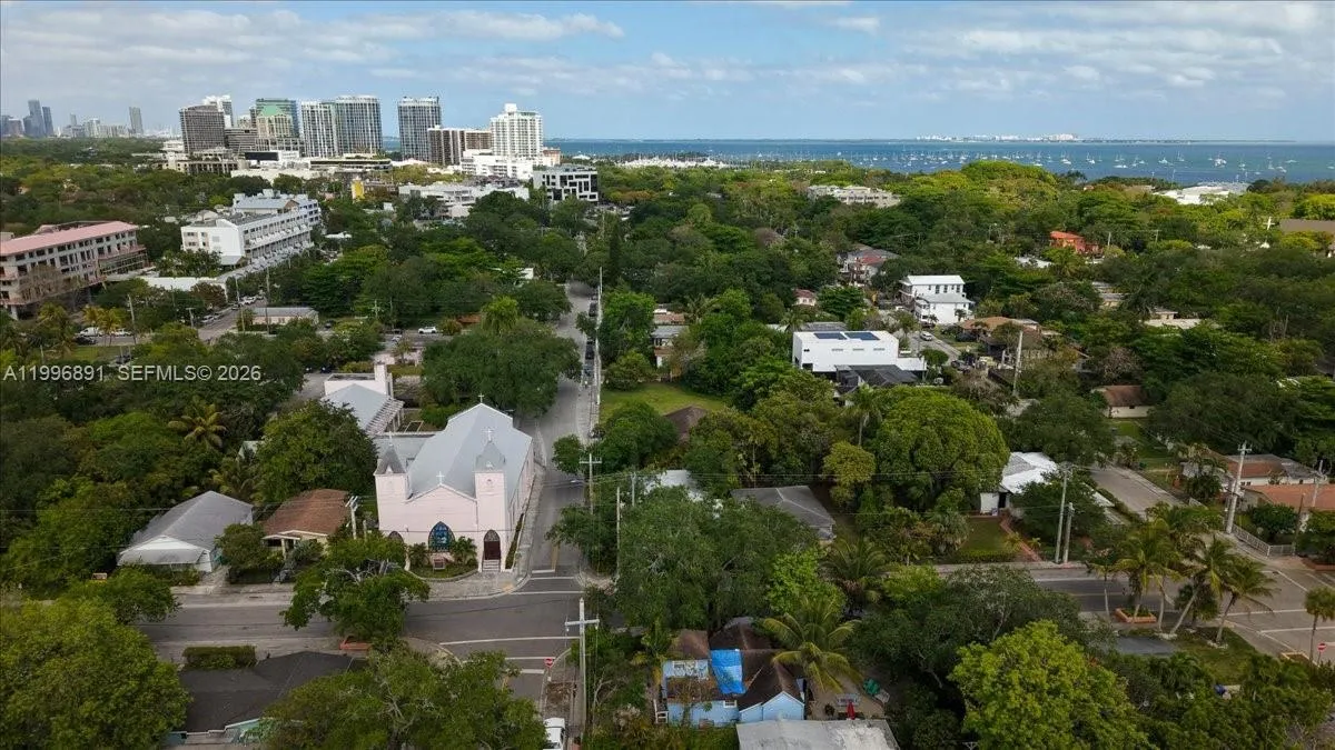 3490 William Ave, Miami, Florida 33133, Miami, Florida 33133, 4 Bedrooms Bedrooms, ,2 BathroomsBathrooms,Residential Lease,For Rent,3490 William Ave, Miami, Florida 33133,A11996891